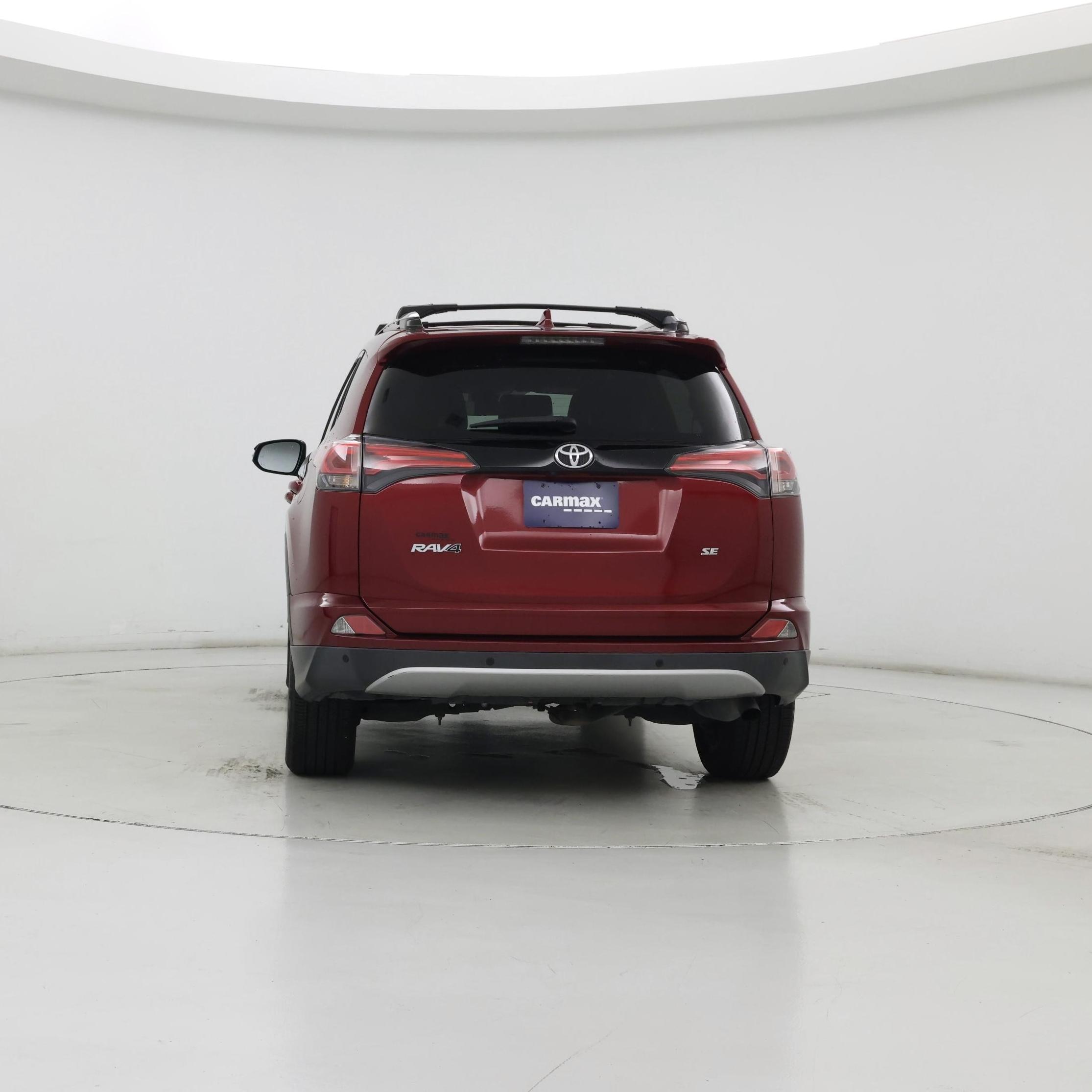 Thumbnail: 2018 Toyota RAV4 - 6