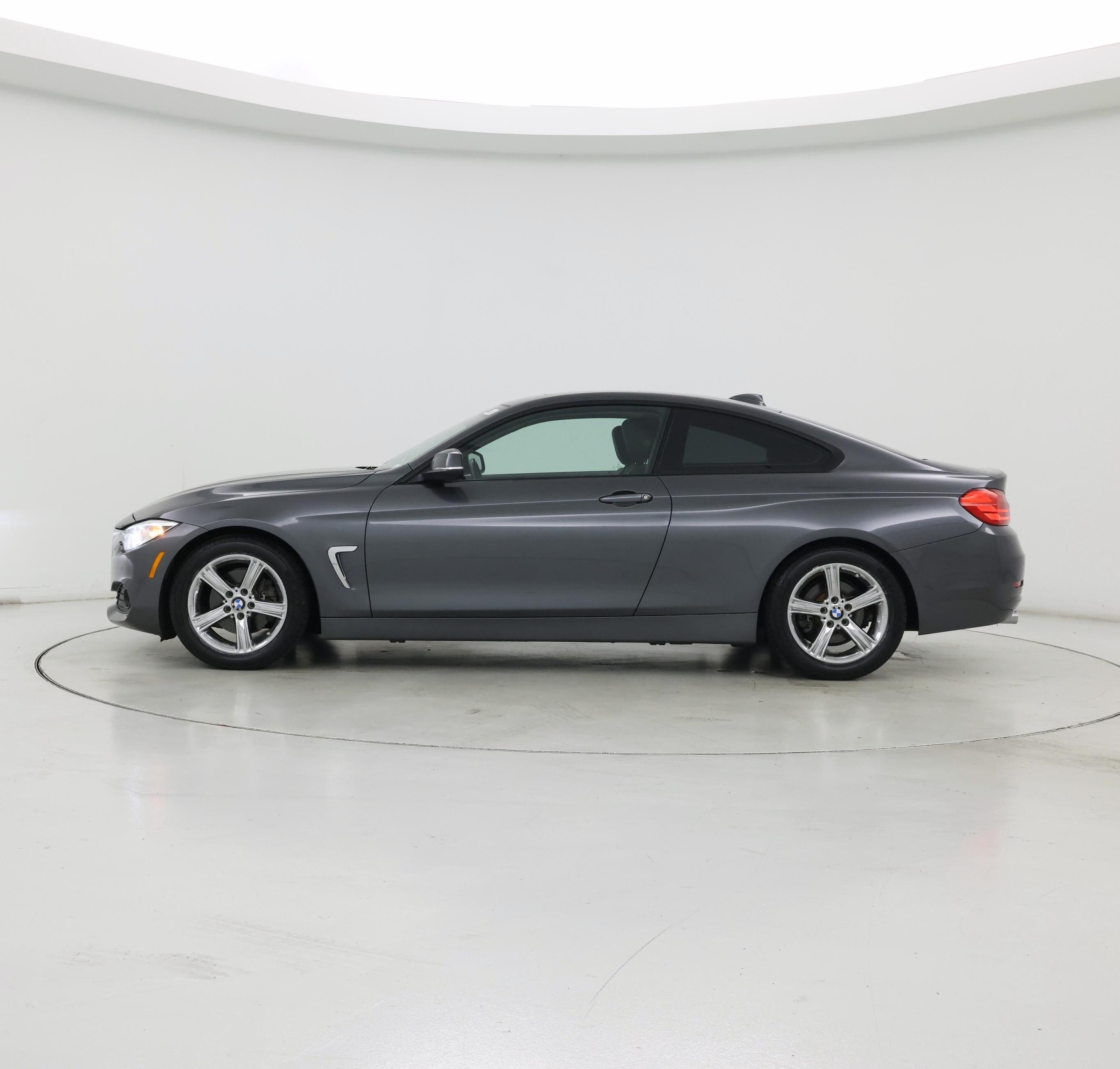 Thumbnail: 2015 BMW 4 Series - 3