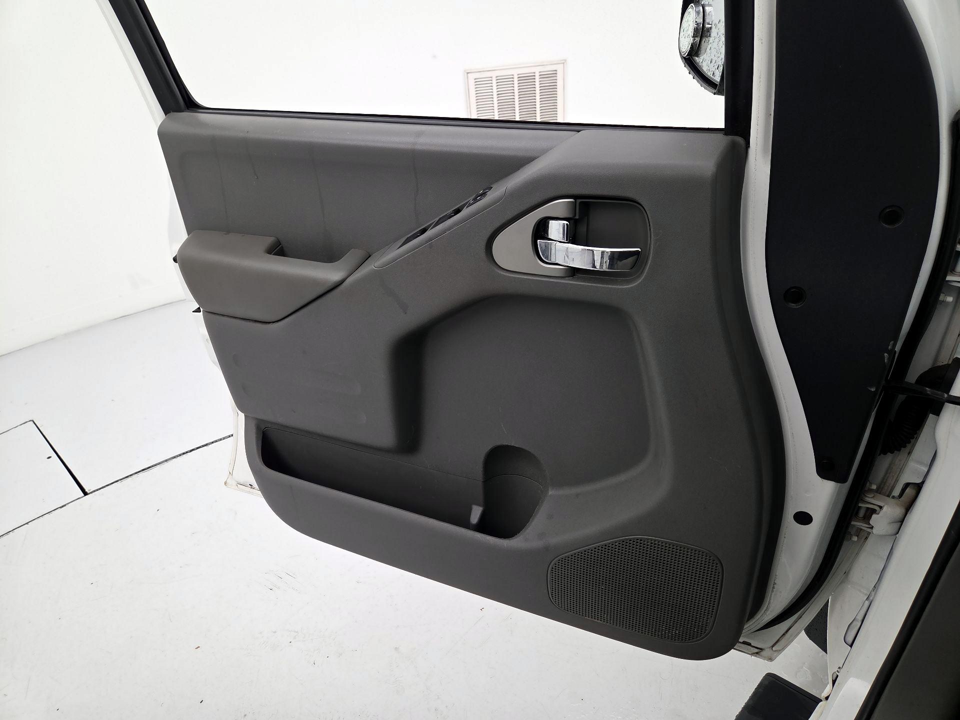Thumbnail: 2018 Nissan Frontier - 12