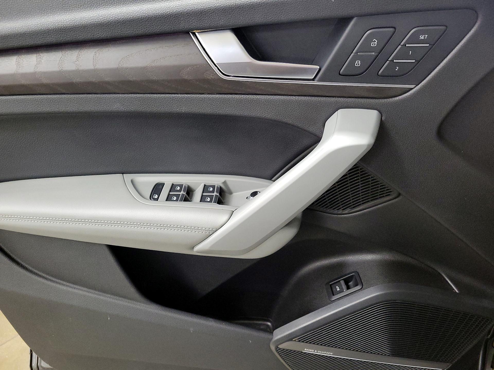 Thumbnail: 2018 Audi Q5 - 12