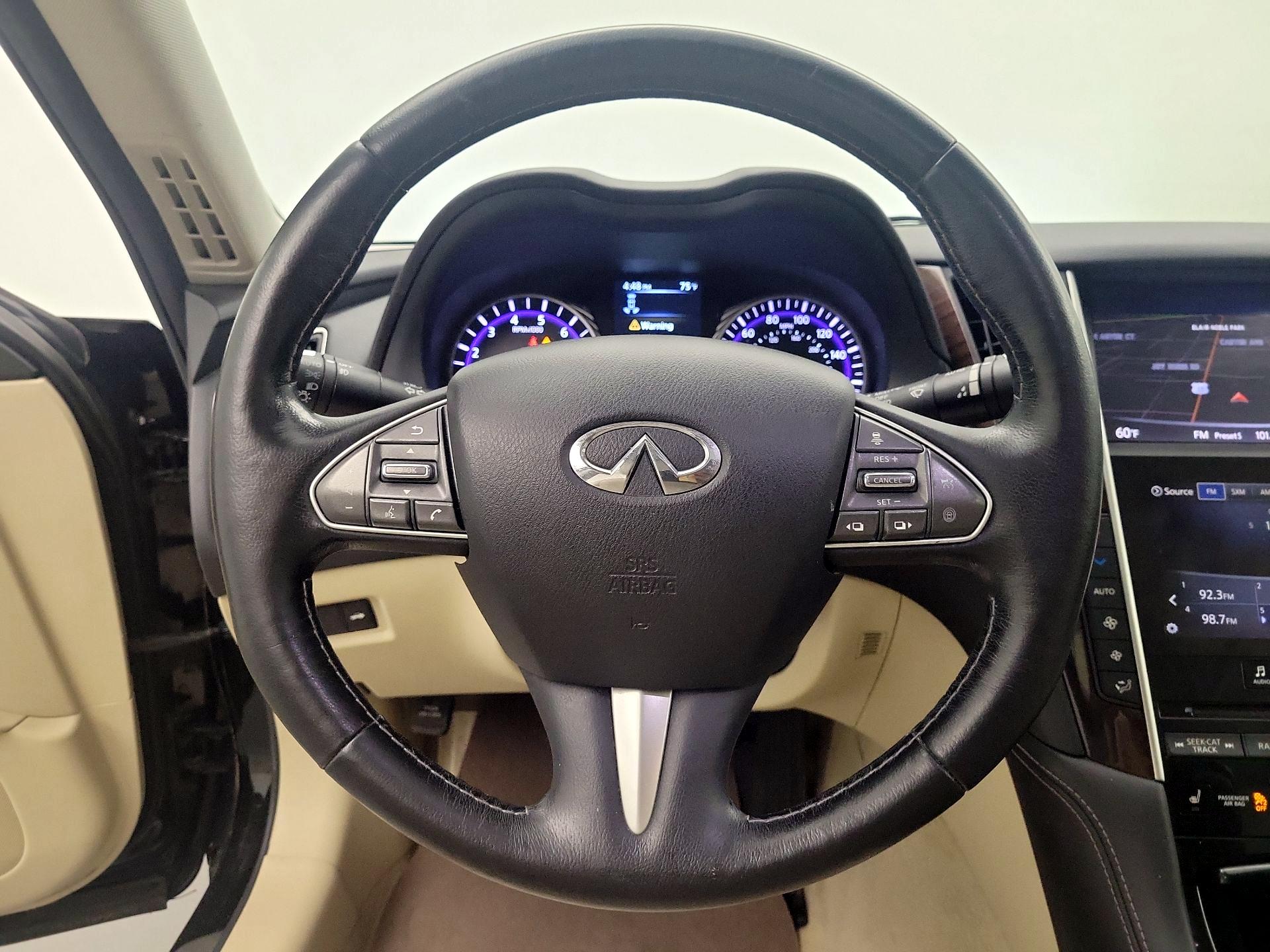 Thumbnail: 2017 INFINITI Q50 - 10