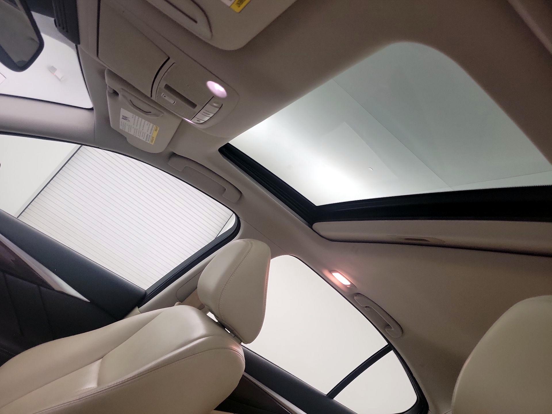 Thumbnail: 2017 INFINITI Q50 - 19