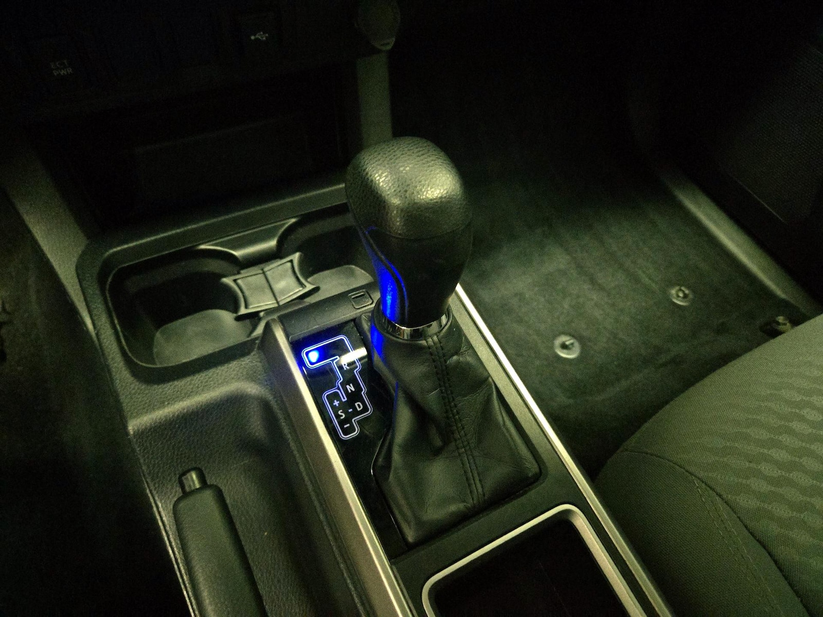 2021 Toyota Tacoma SR5 - Photo 18