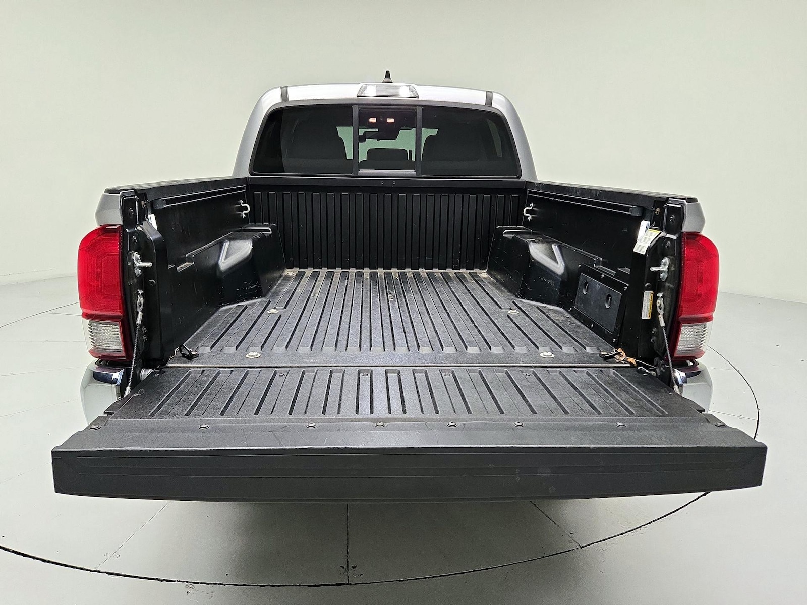 2021 Toyota Tacoma SR5 - Photo 21