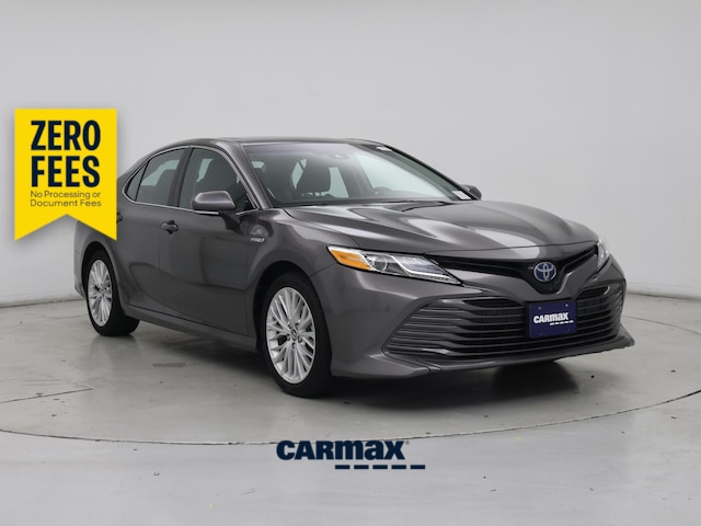 Gray 2018 Toyota Camry Hybrid Sedan Front-Wheel Drive Automatic
