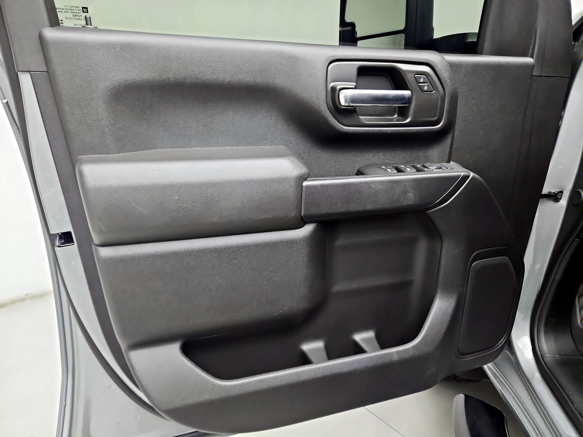 Thumbnail: 2025 Chevrolet Silverado 2500 - 12