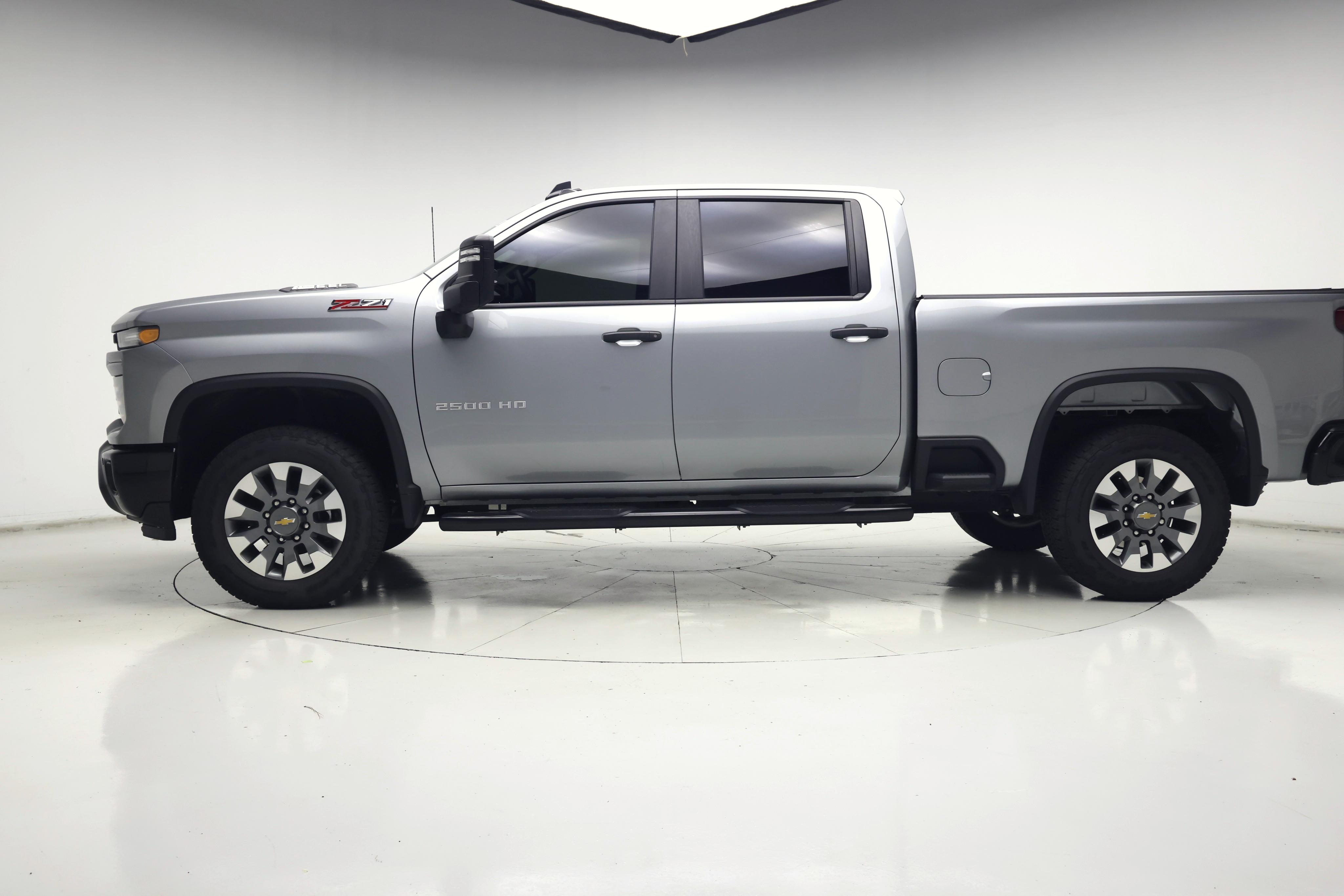 Thumbnail: 2025 Chevrolet Silverado 2500 - 3