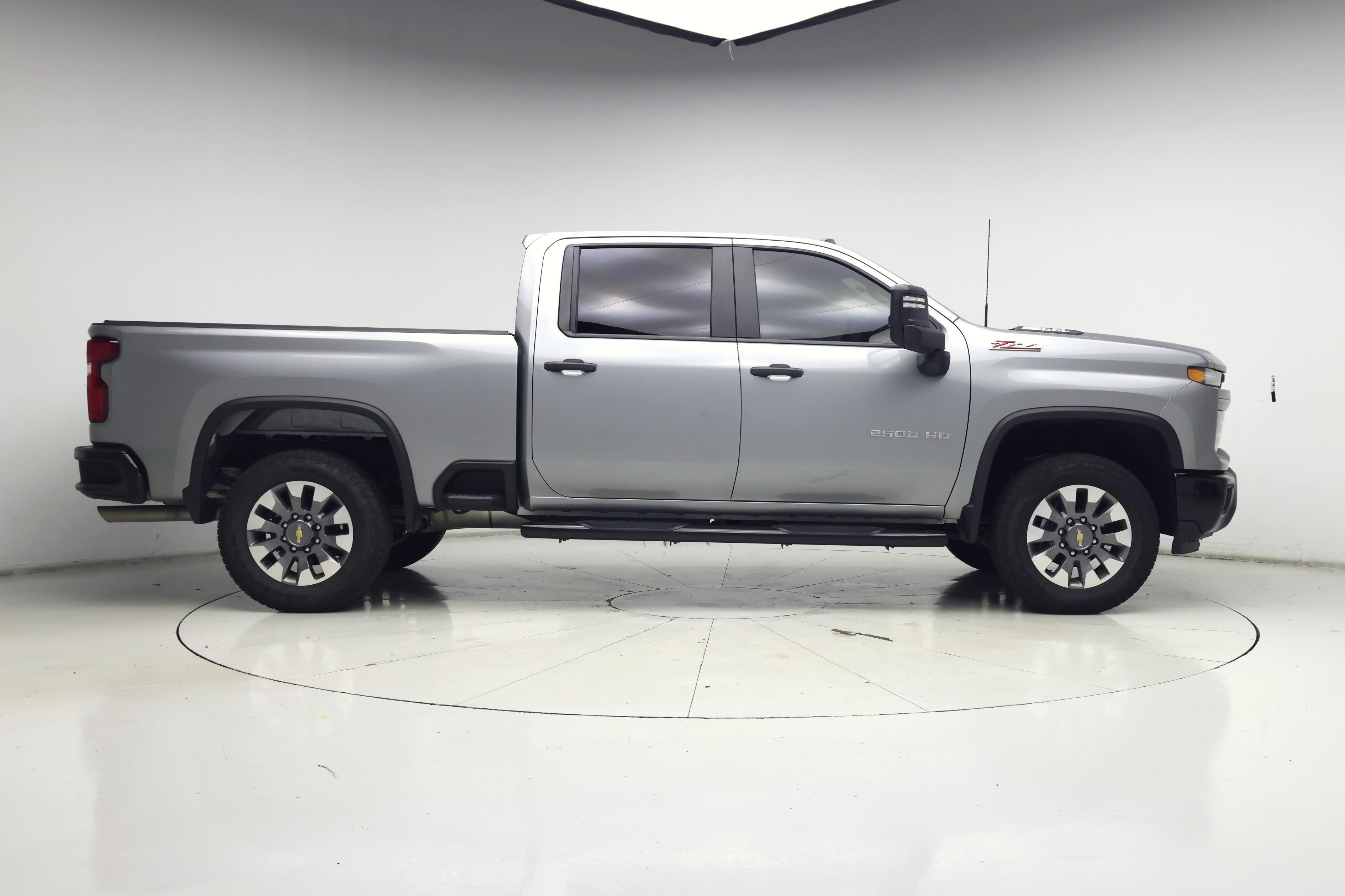 Thumbnail: 2025 Chevrolet Silverado 2500 - 7