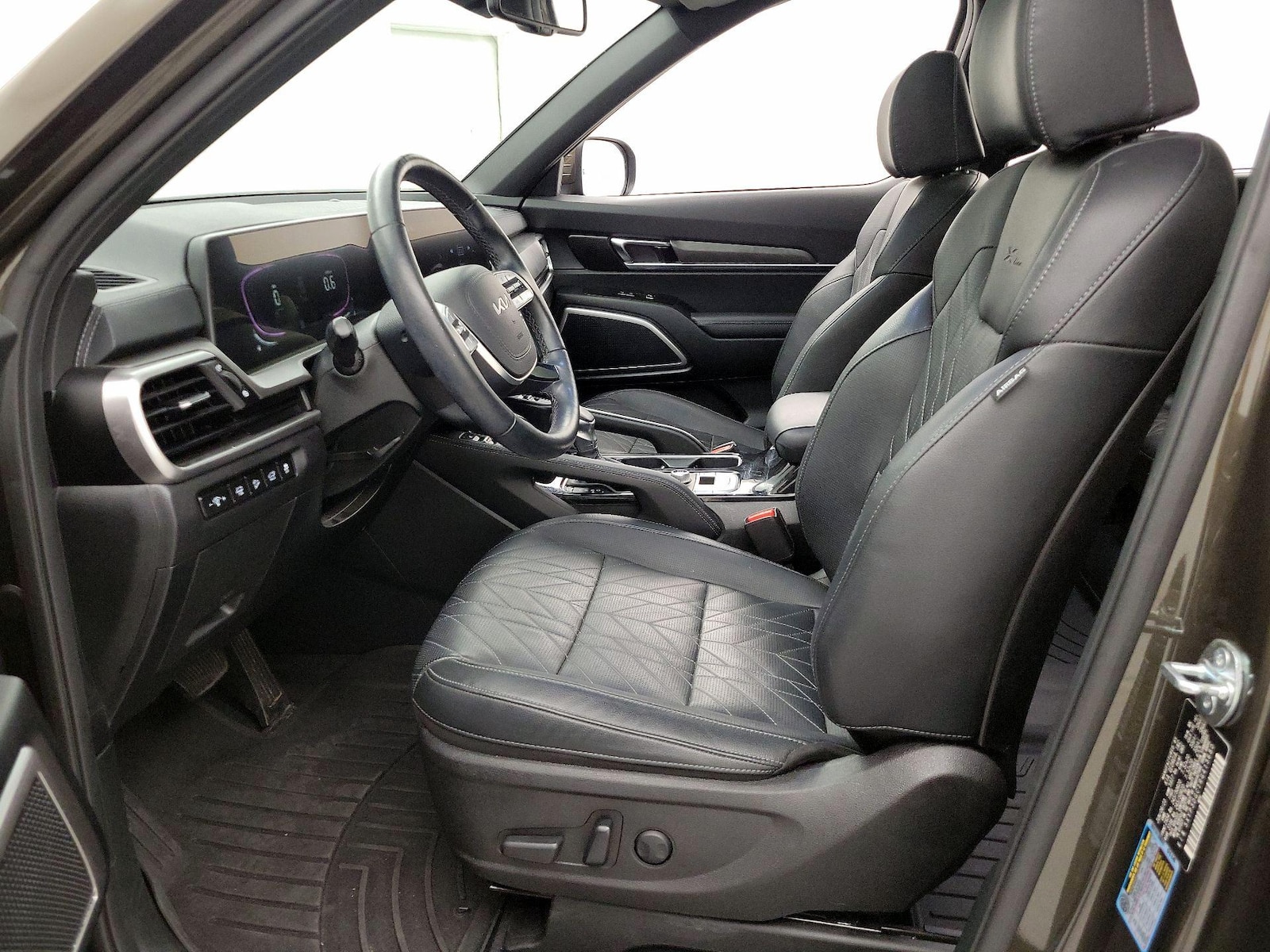 2024 Kia Telluride EX X-Line - Photo 12
