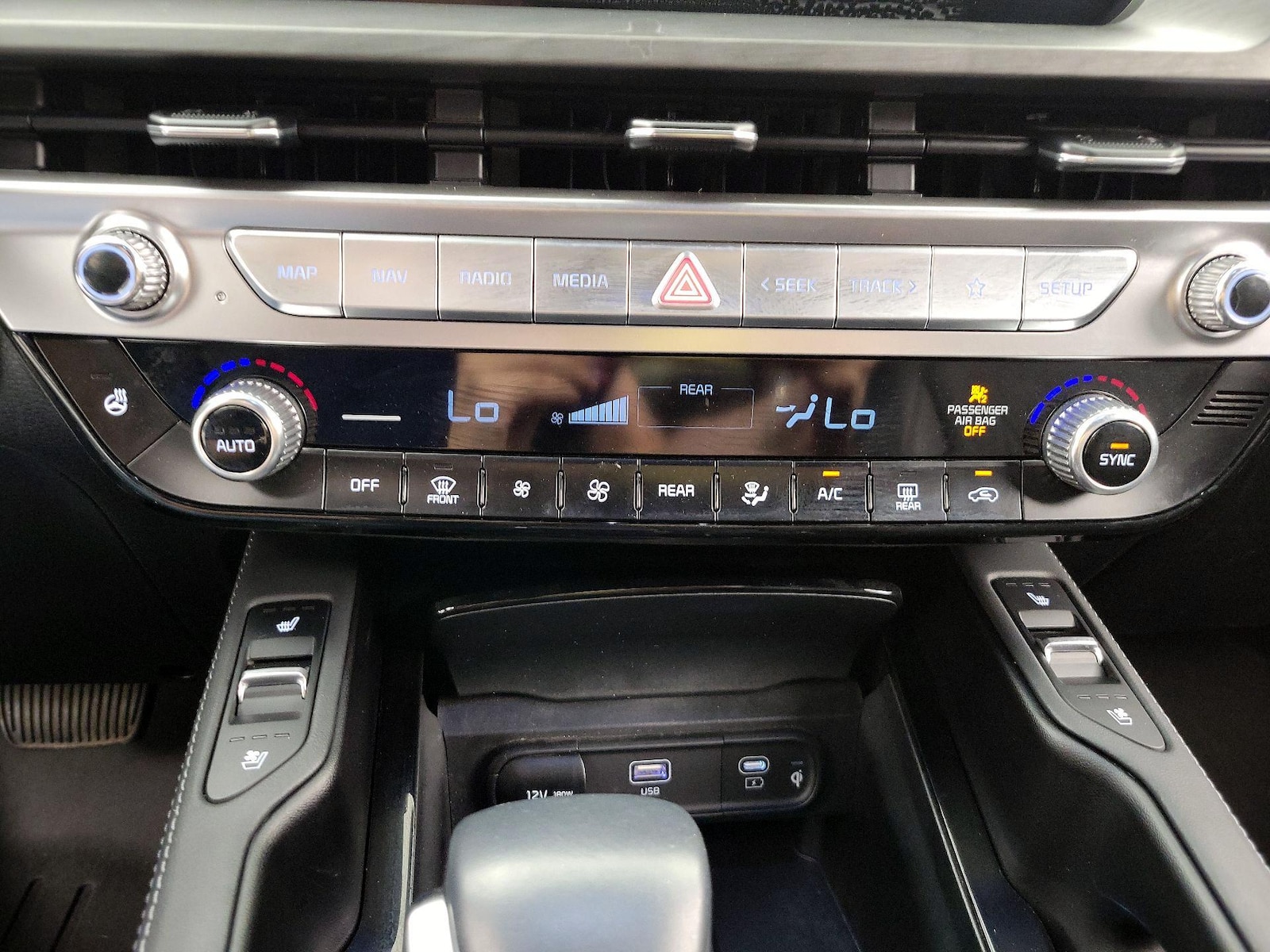 2024 Kia Telluride EX X-Line - Photo 18