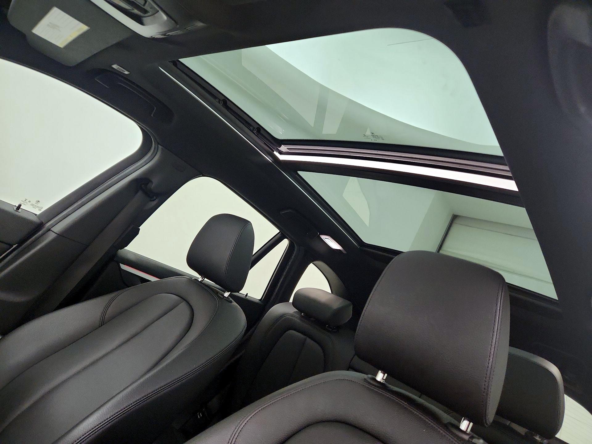 Thumbnail: 2021 BMW X1 - 20