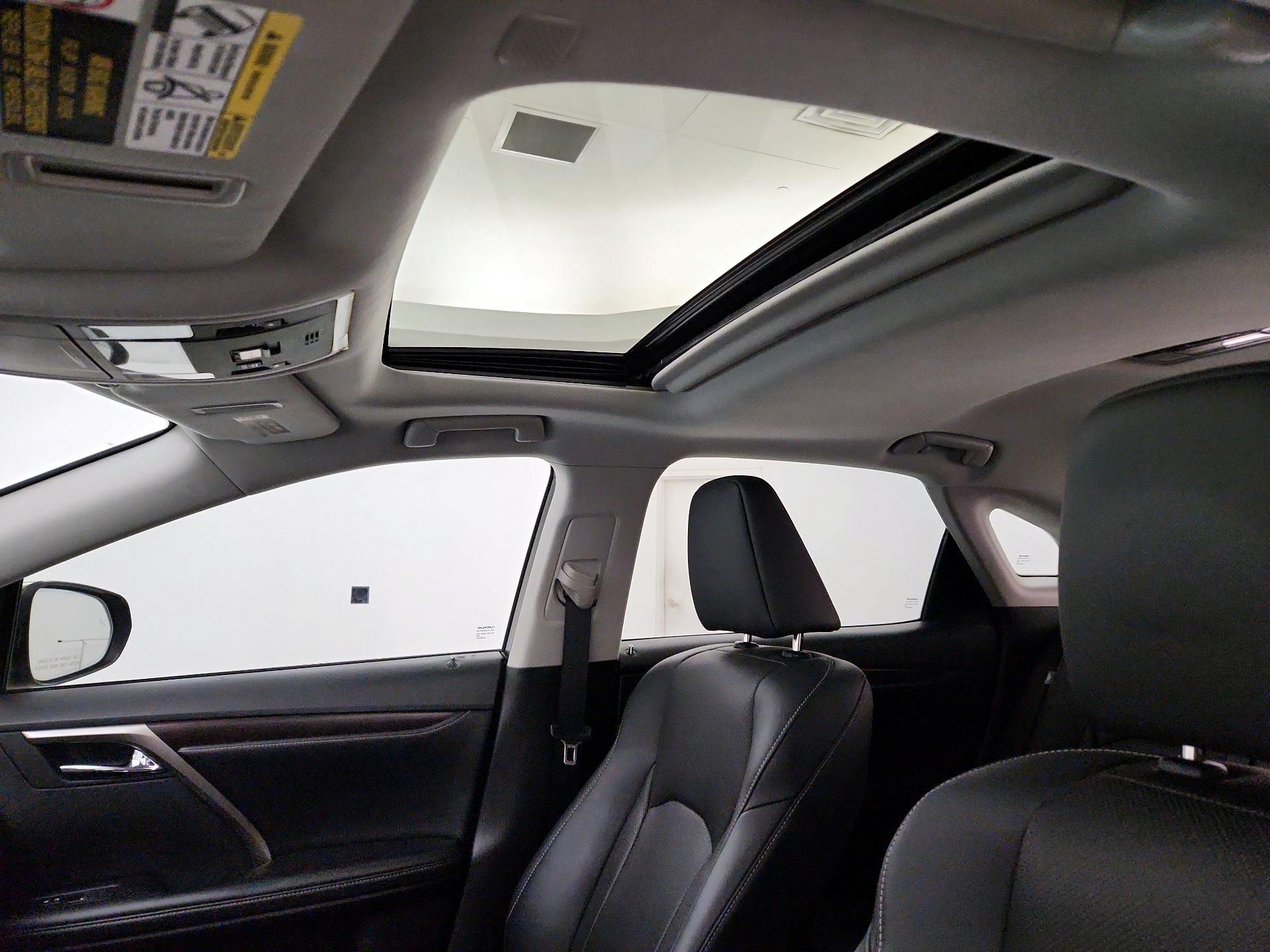 Thumbnail: 2020 Lexus RX - 19