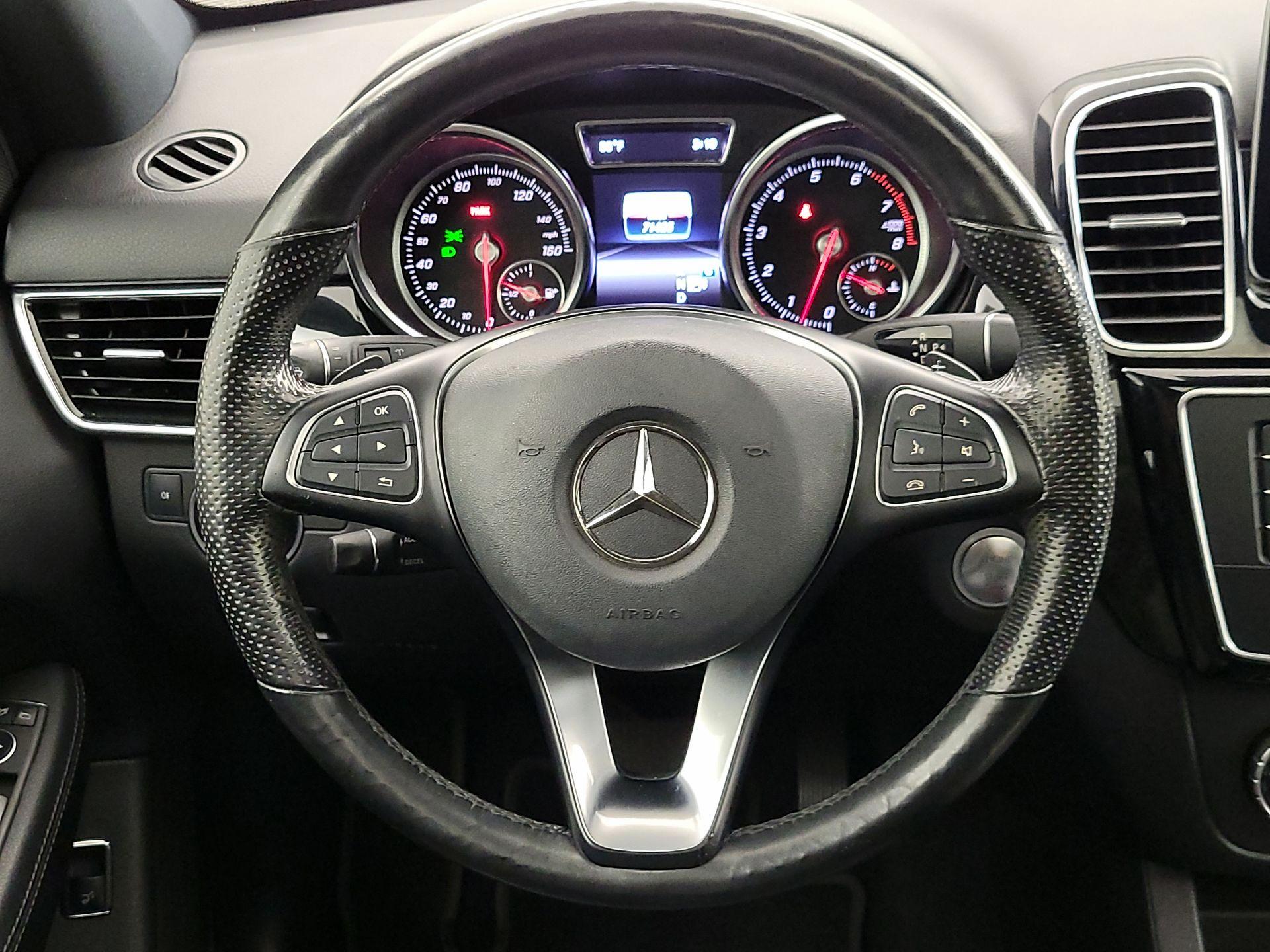 Thumbnail: 2018 Mercedes-Benz GLE - 10