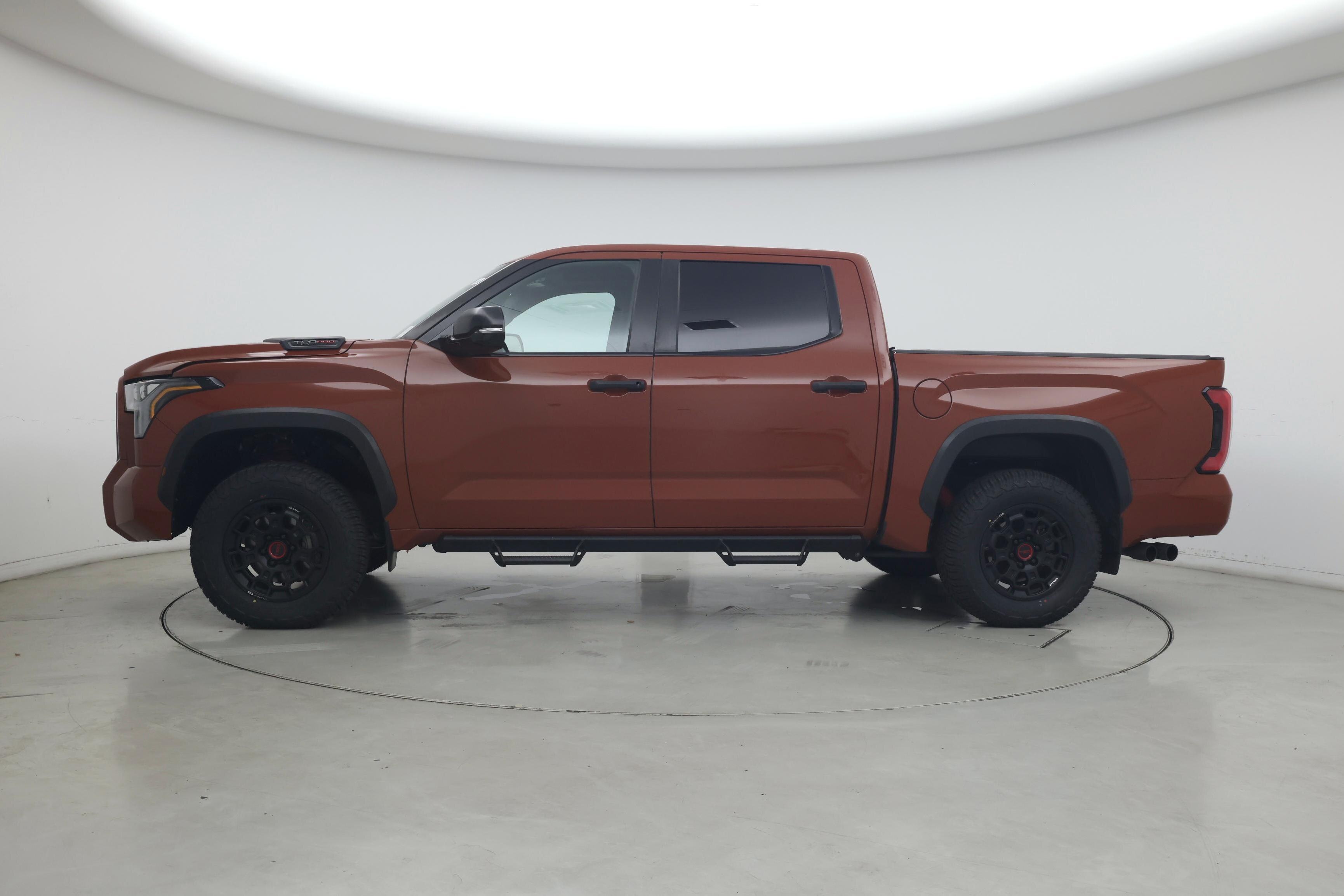 Thumbnail: 2024 Toyota Tundra - 3
