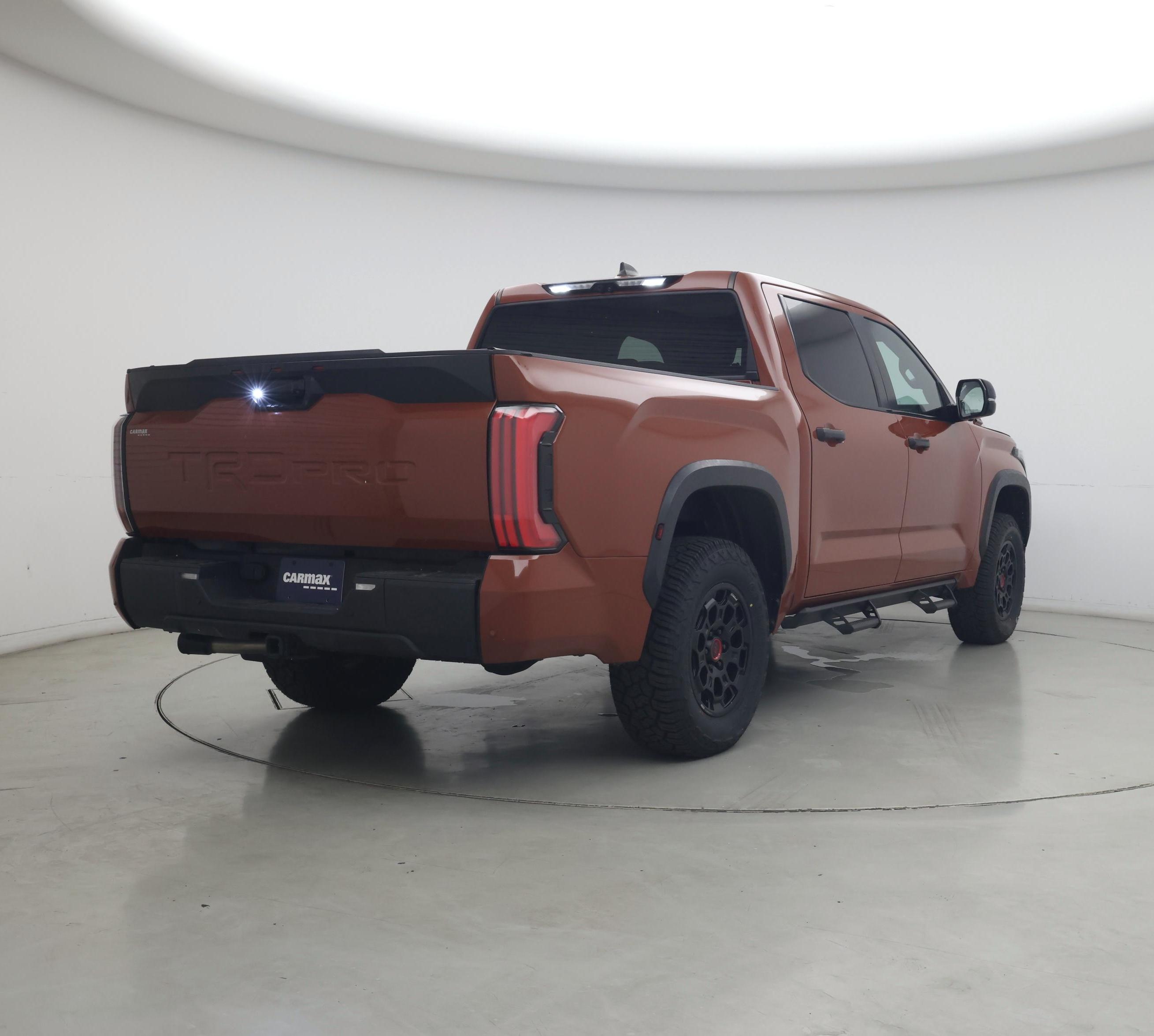 Thumbnail: 2024 Toyota Tundra - 8