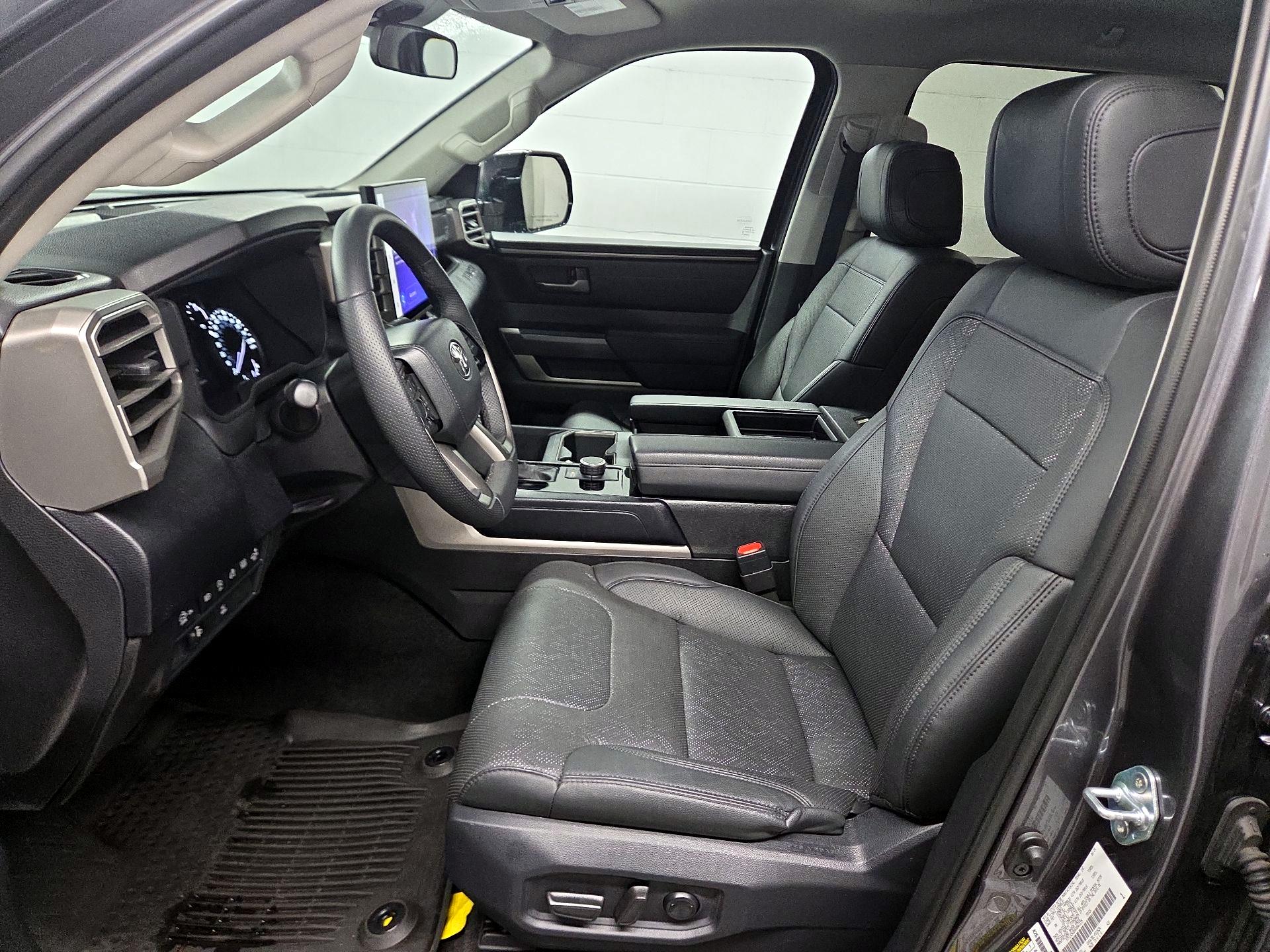 Thumbnail: 2024 Toyota Tundra - 11
