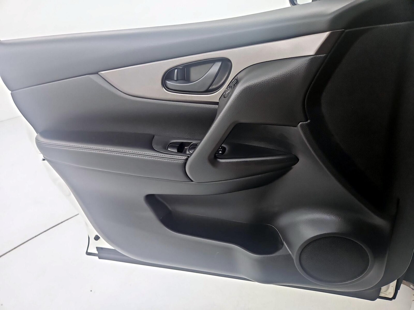 2018 Nissan Rogue Sport S - Photo 13