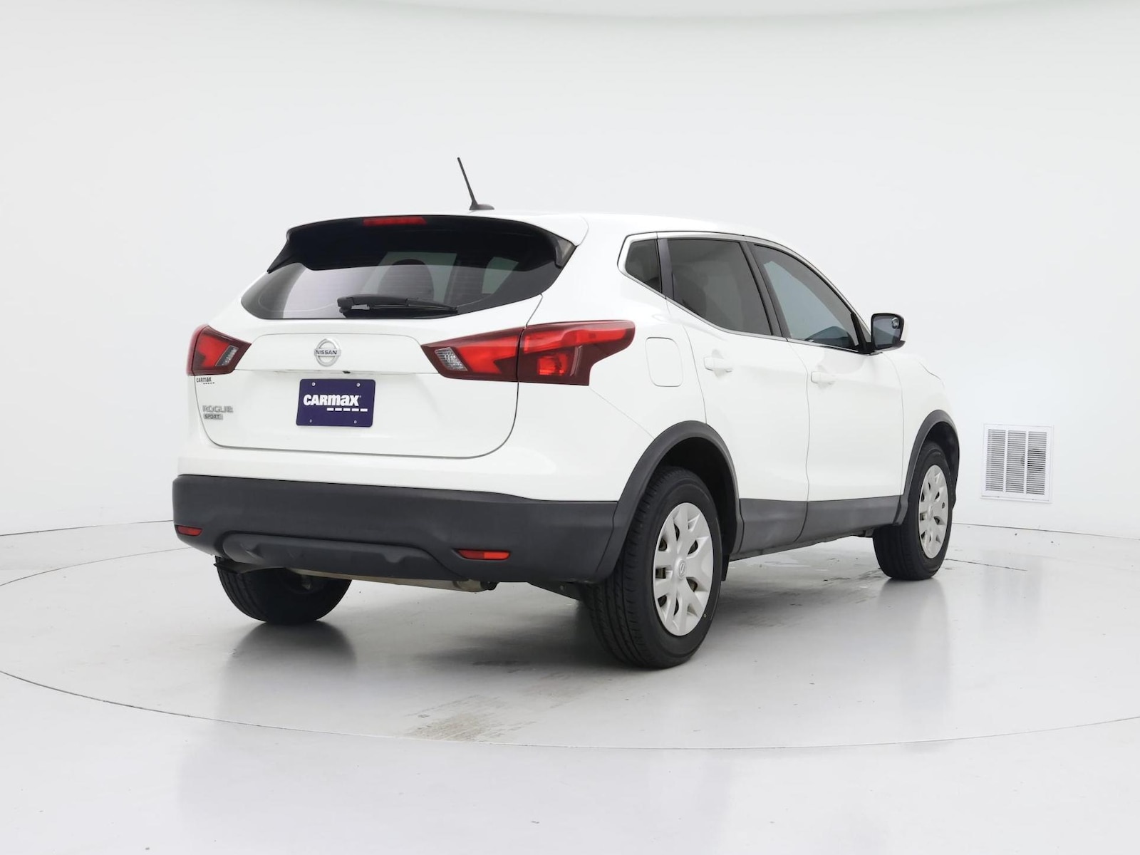 2018 Nissan Rogue Sport S - Photo 9