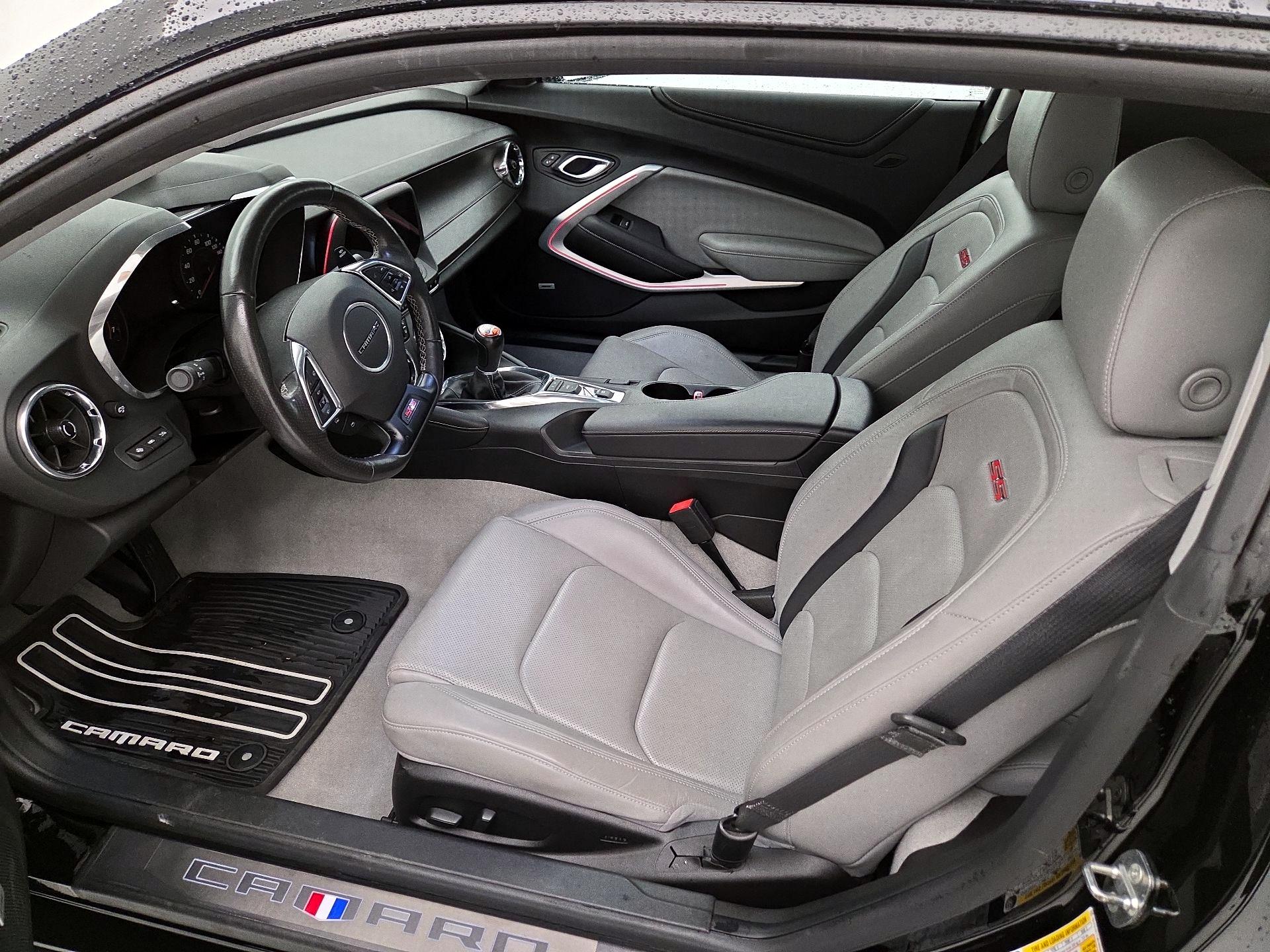 Thumbnail: 2018 Chevrolet Camaro - 9