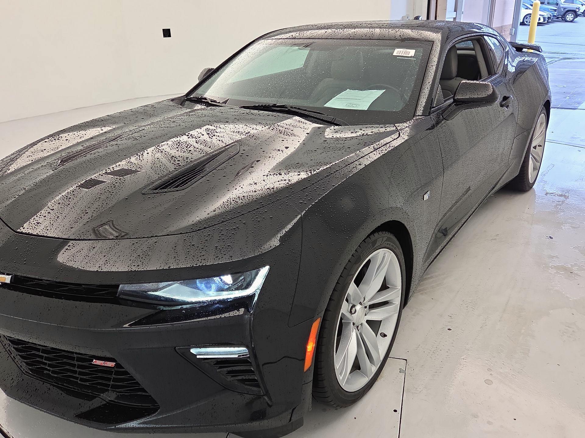 Thumbnail: 2018 Chevrolet Camaro - 3