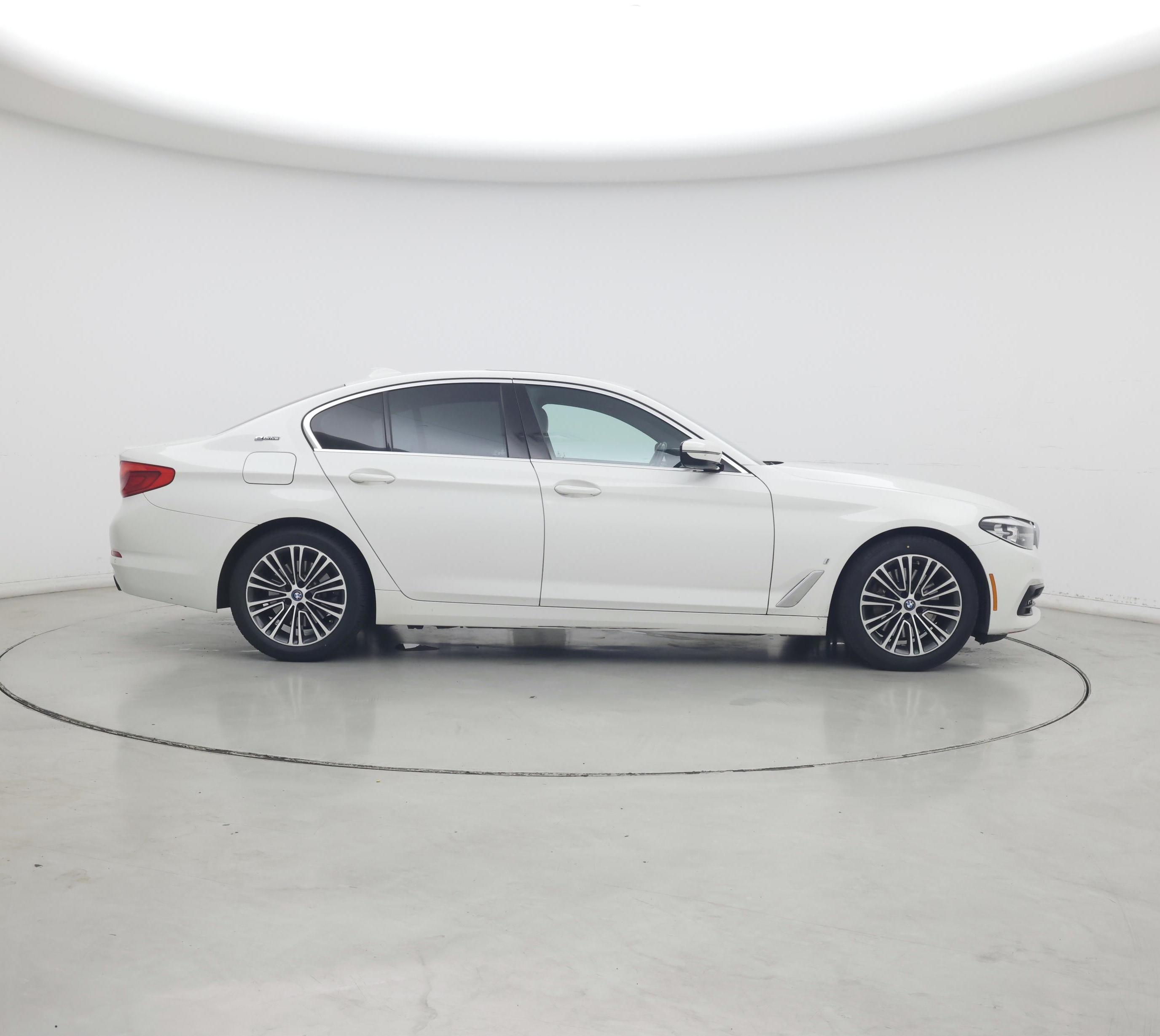 Thumbnail: 2019 BMW 5 Series - 7