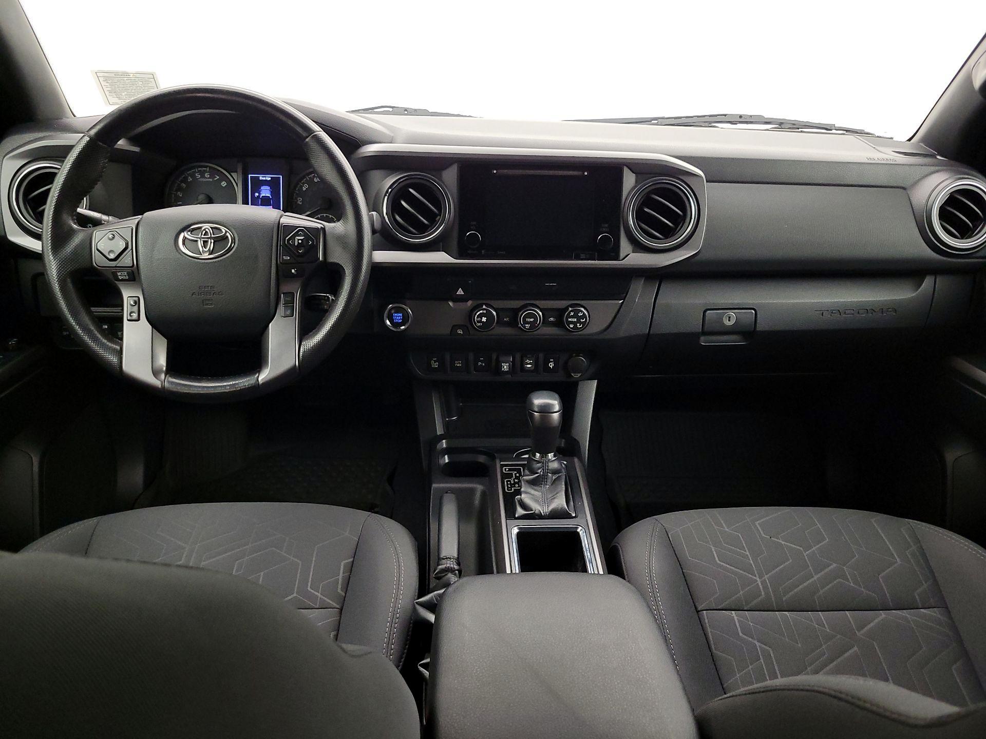 Thumbnail: 2019 Toyota Tacoma - 9