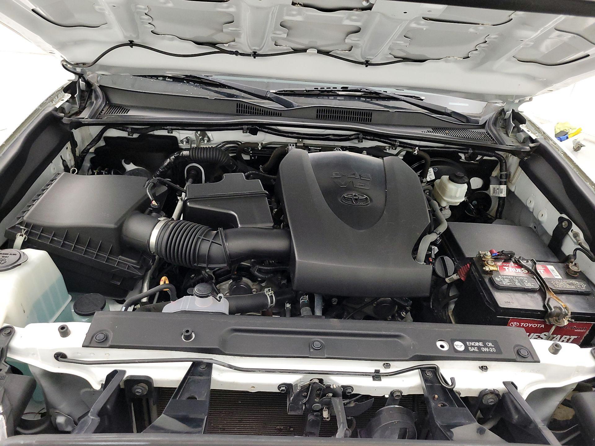 Thumbnail: 2019 Toyota Tacoma - 20