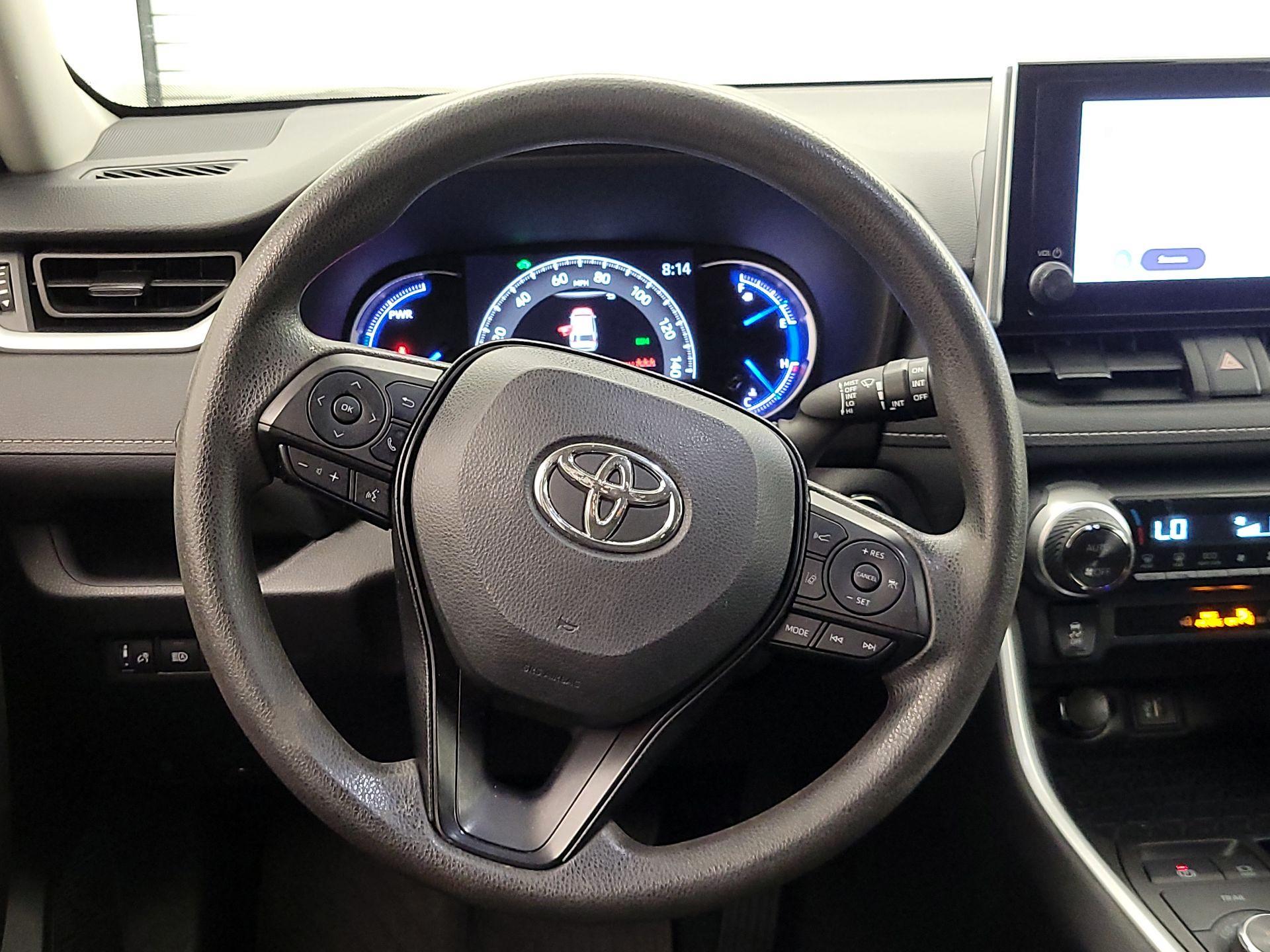 Thumbnail: 2023 Toyota RAV4 - 10