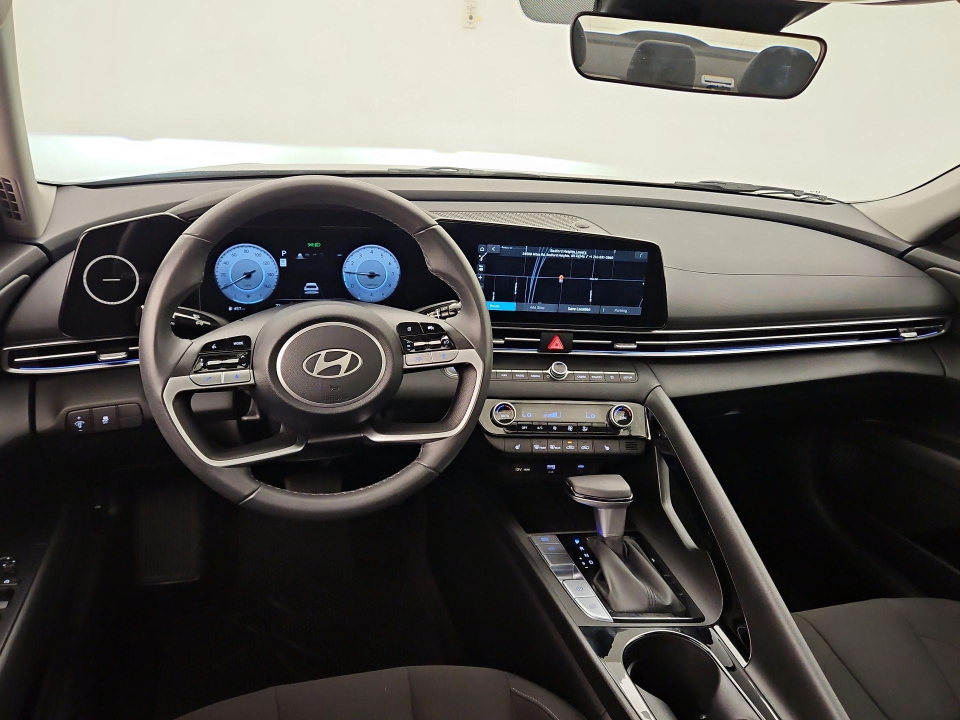 Thumbnail: 2025 Hyundai Elantra - 9