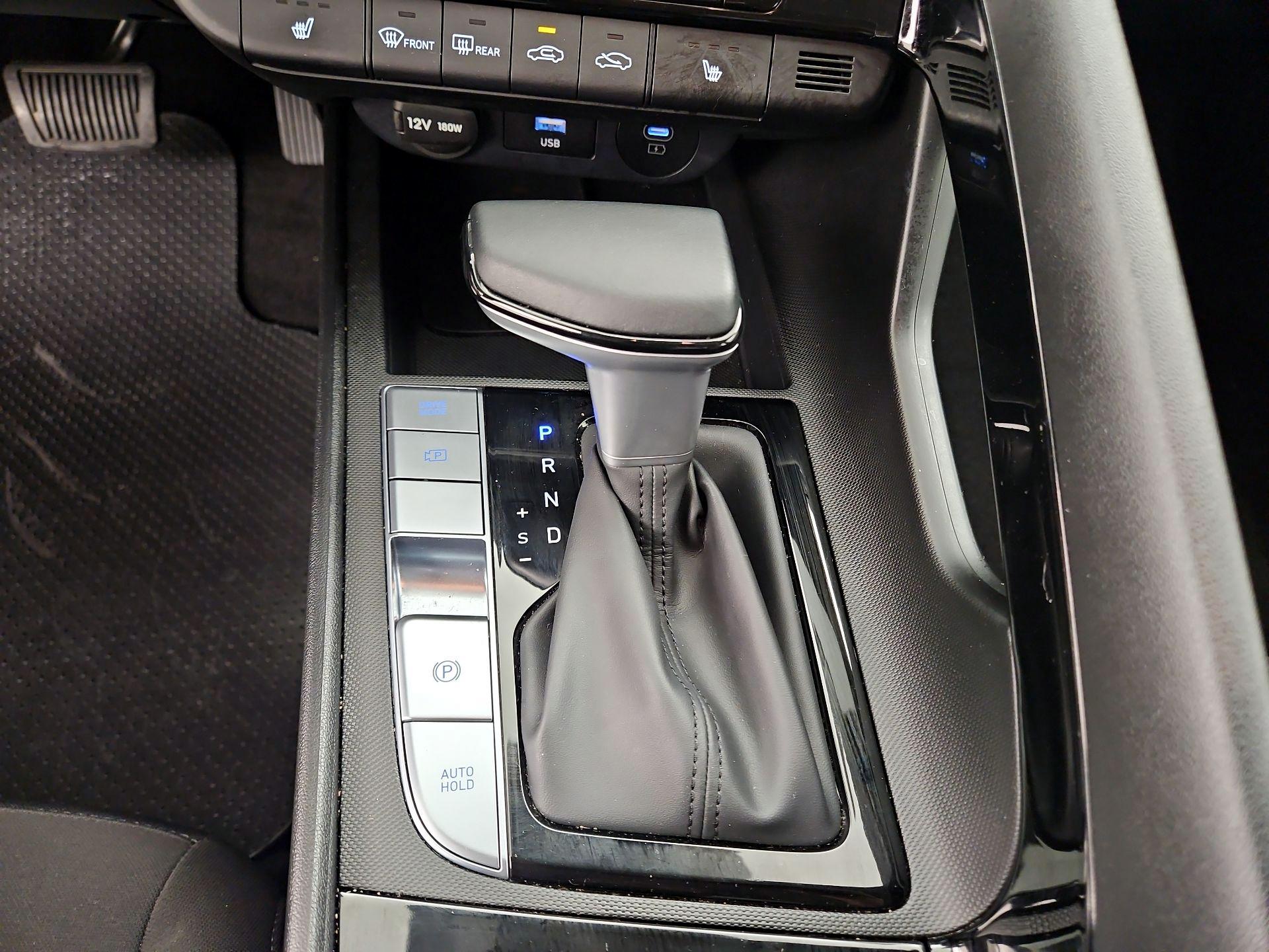 Thumbnail: 2025 Hyundai Elantra - 18