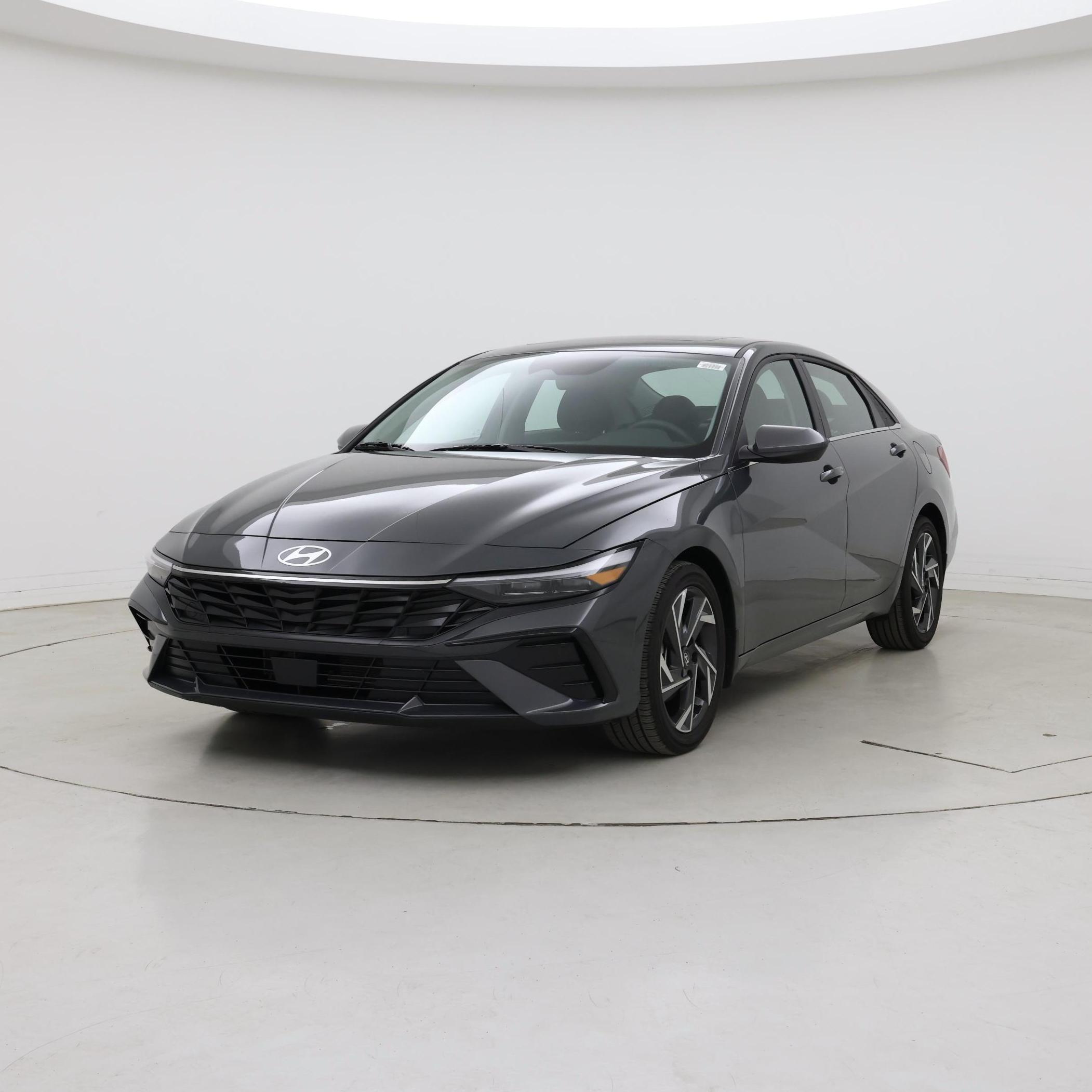 Thumbnail: 2025 Hyundai Elantra - 4