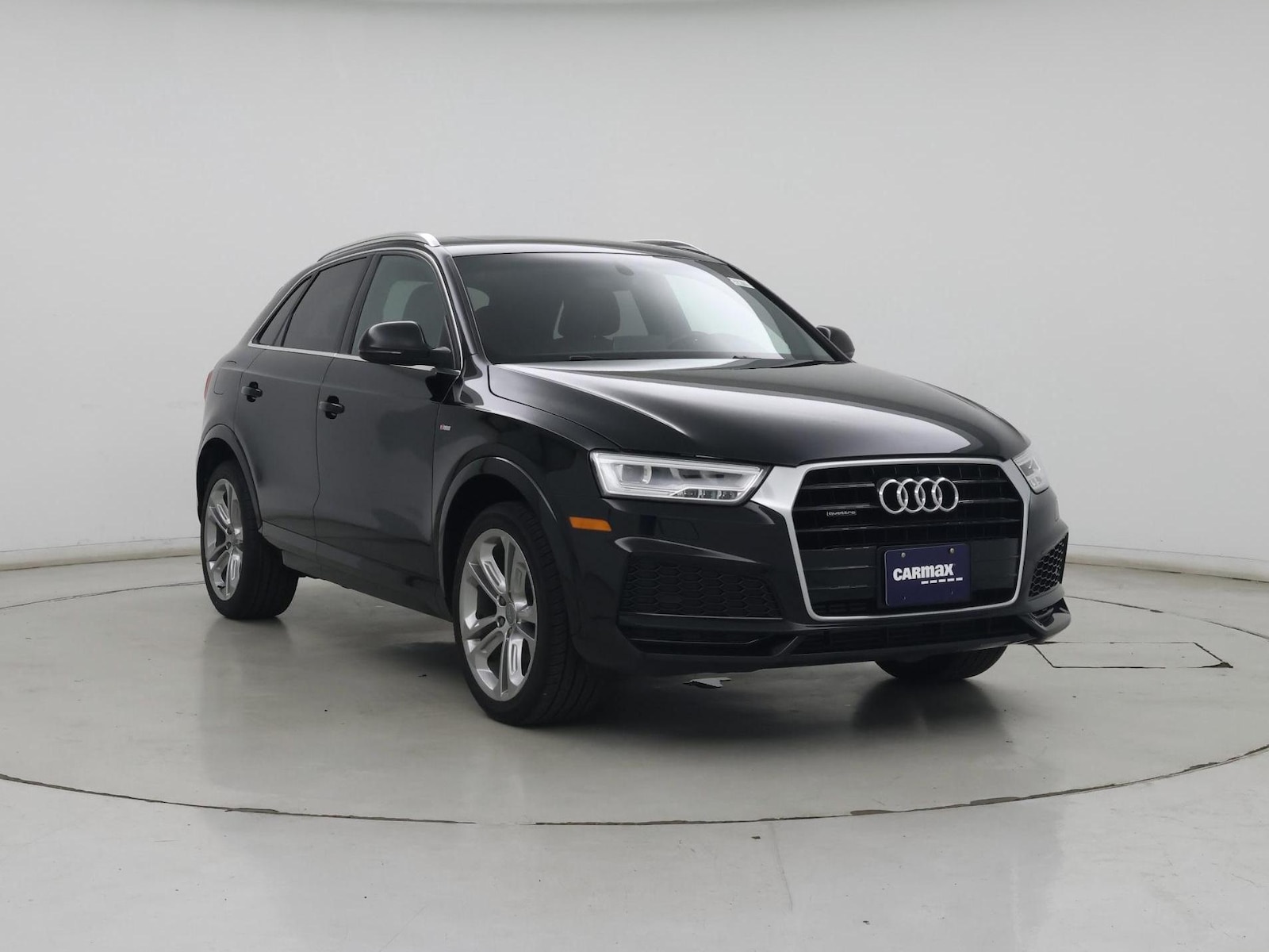 2018 Audi Q3 Premium Plus - Photo 2