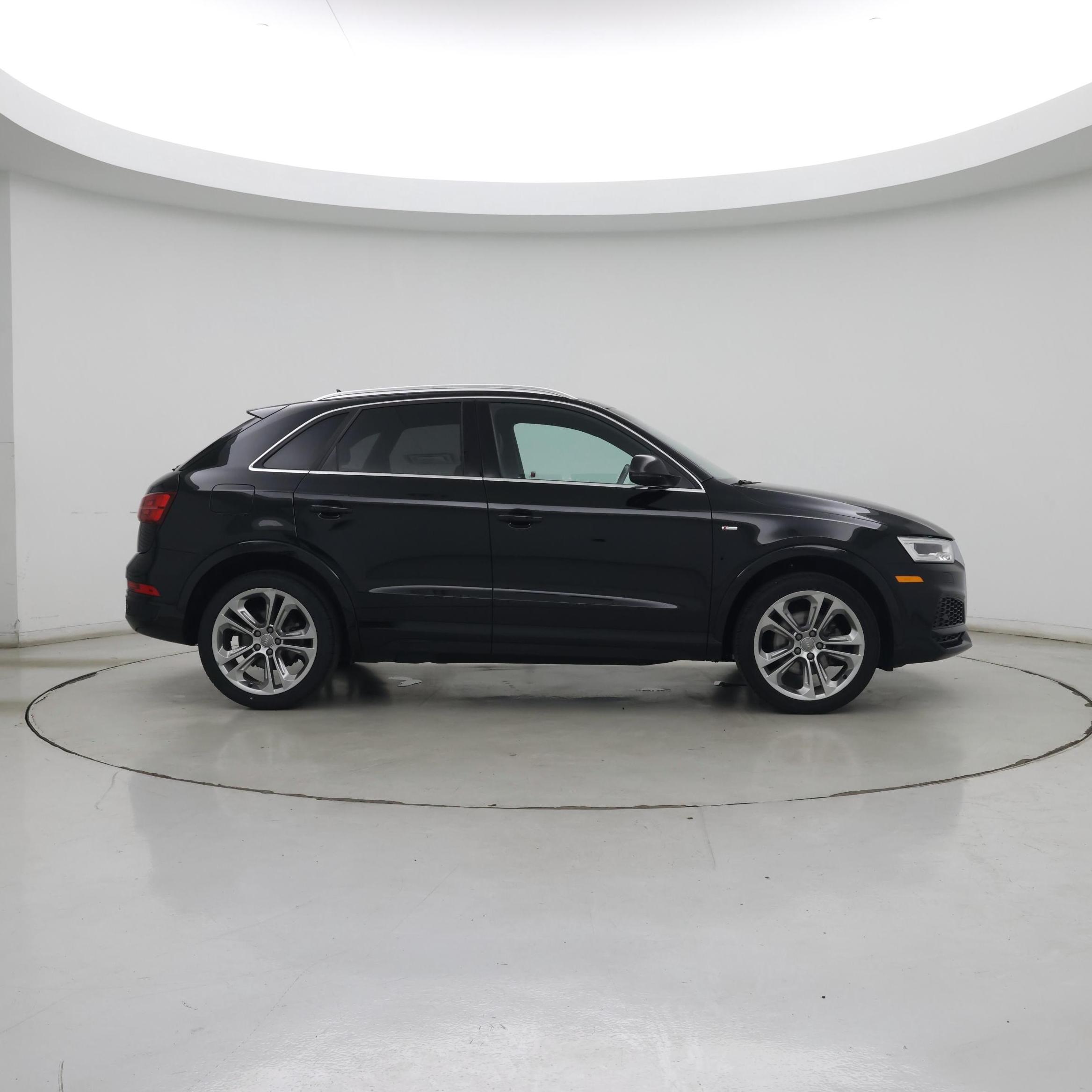 Thumbnail: 2018 Audi Q3 - 7