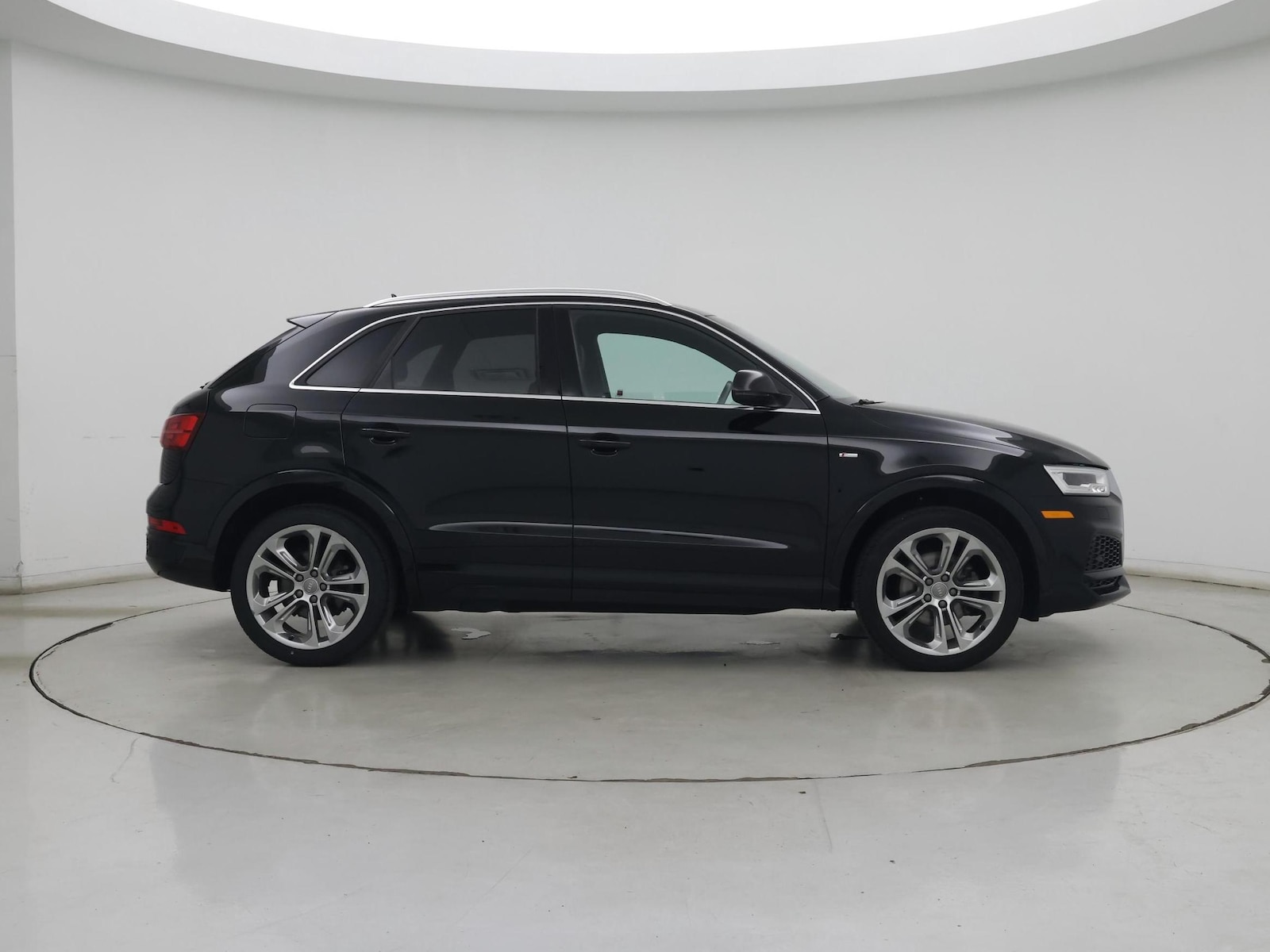 2018 Audi Q3 Premium Plus - Photo 8