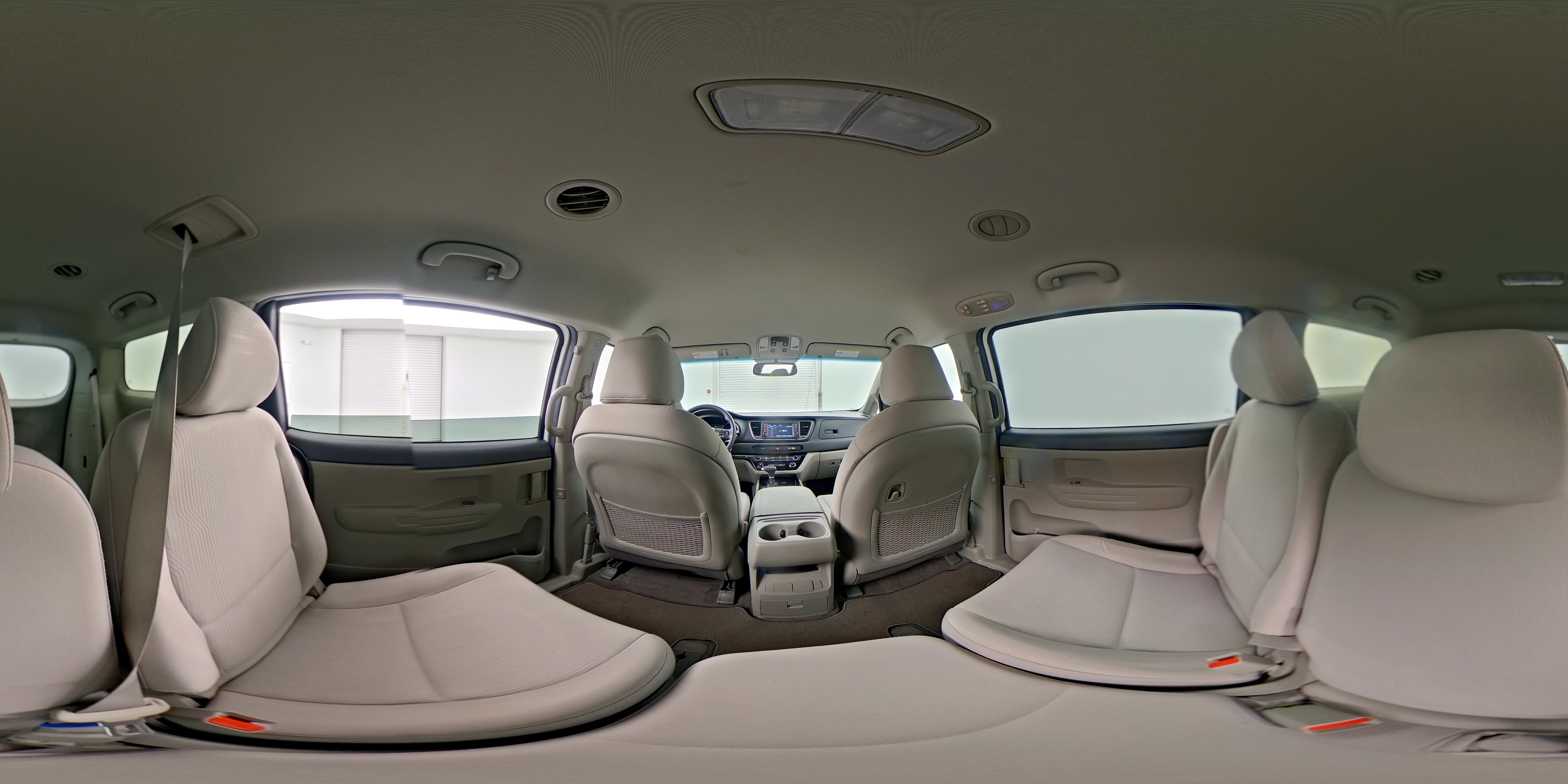 2021 Kia Sedona LX - Photo 27