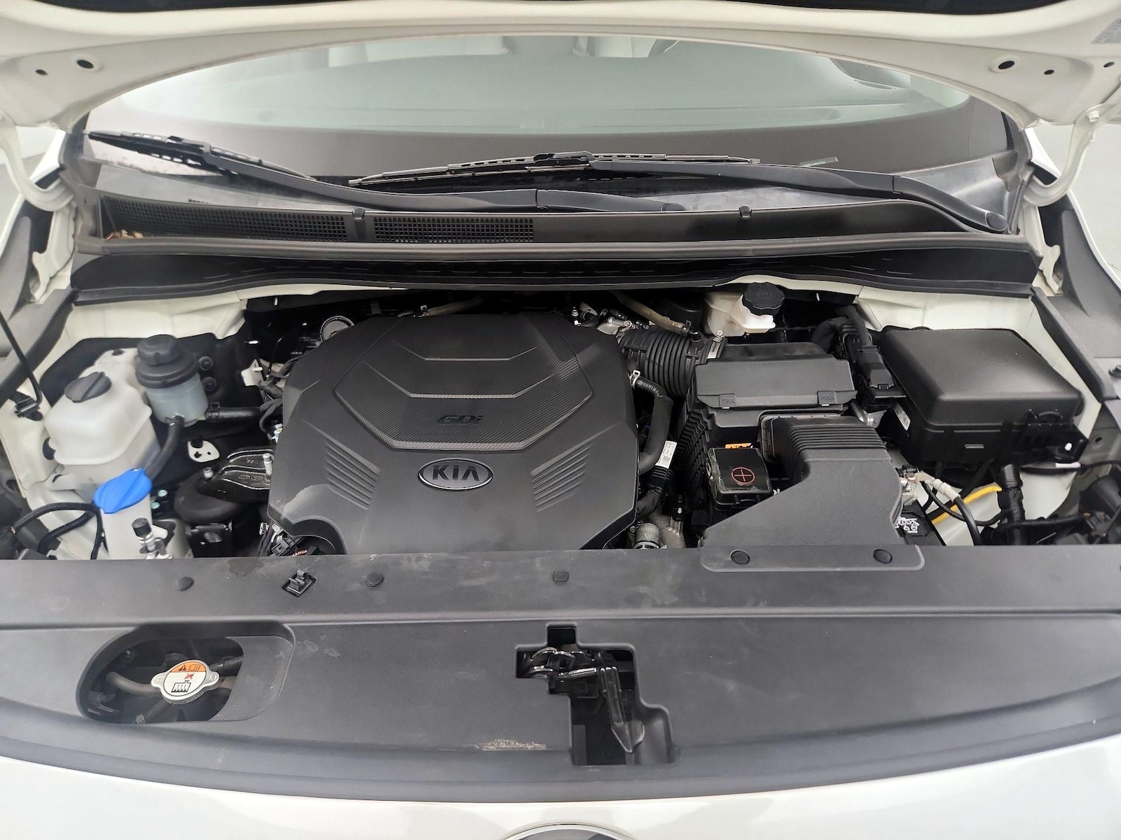 2021 Kia Sedona LX - Photo 24