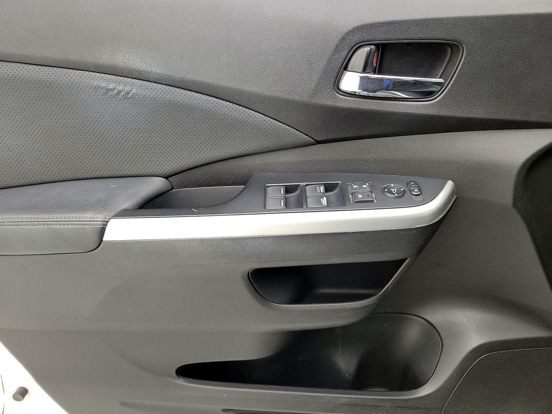 Thumbnail: 2016 Honda CR-V - 12