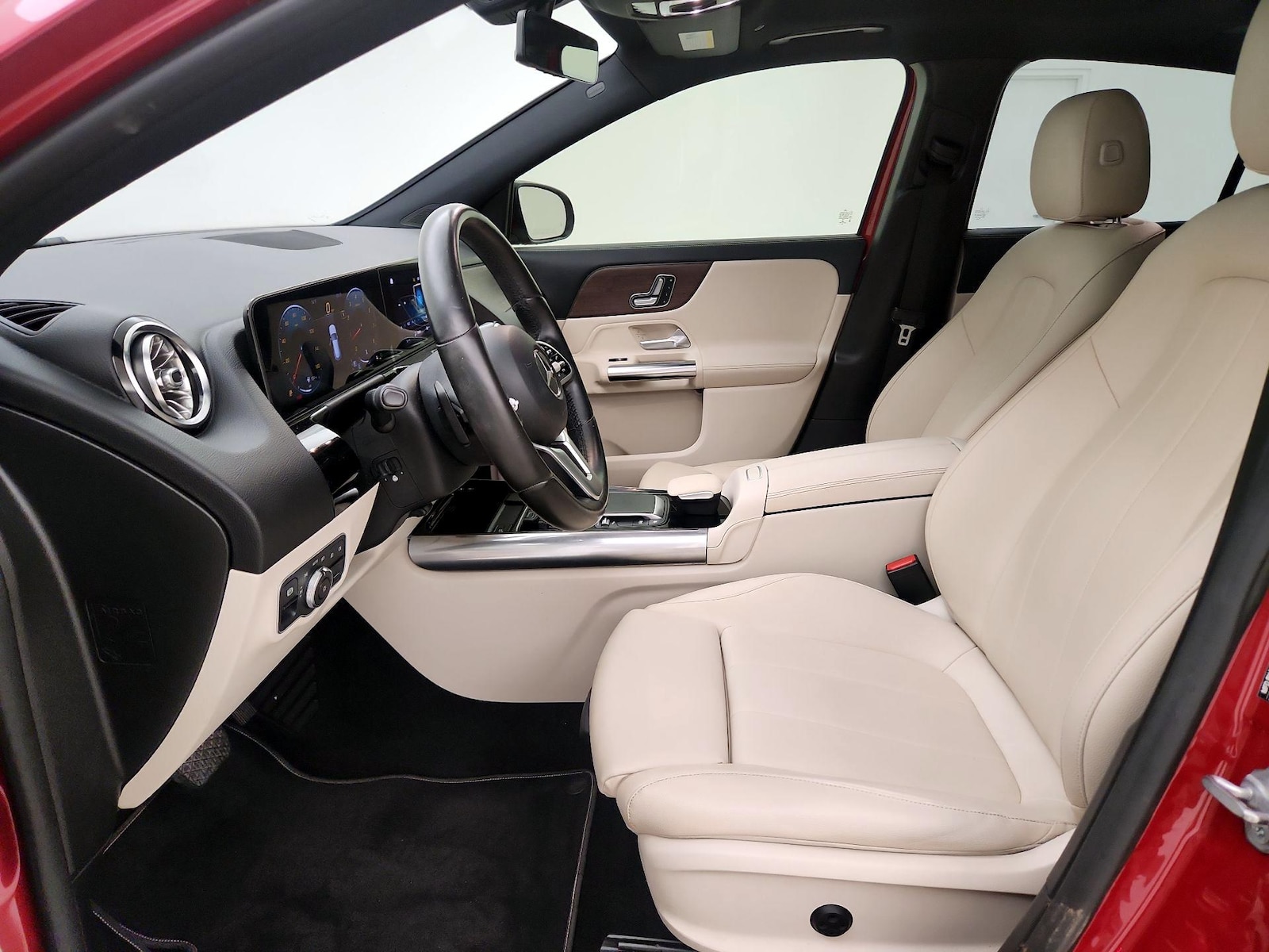 Power Seat(s) & Side Airbags