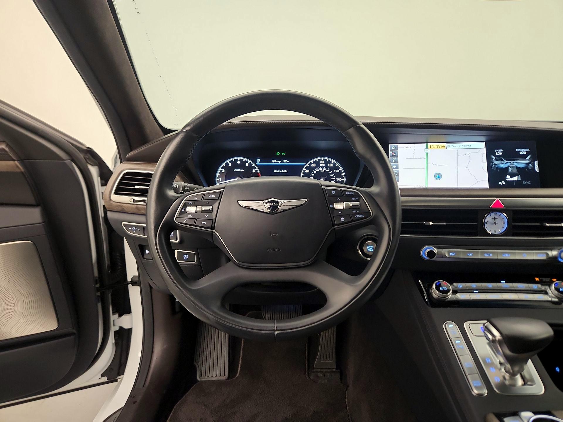 Thumbnail: 2020 Genesis G90 - 10