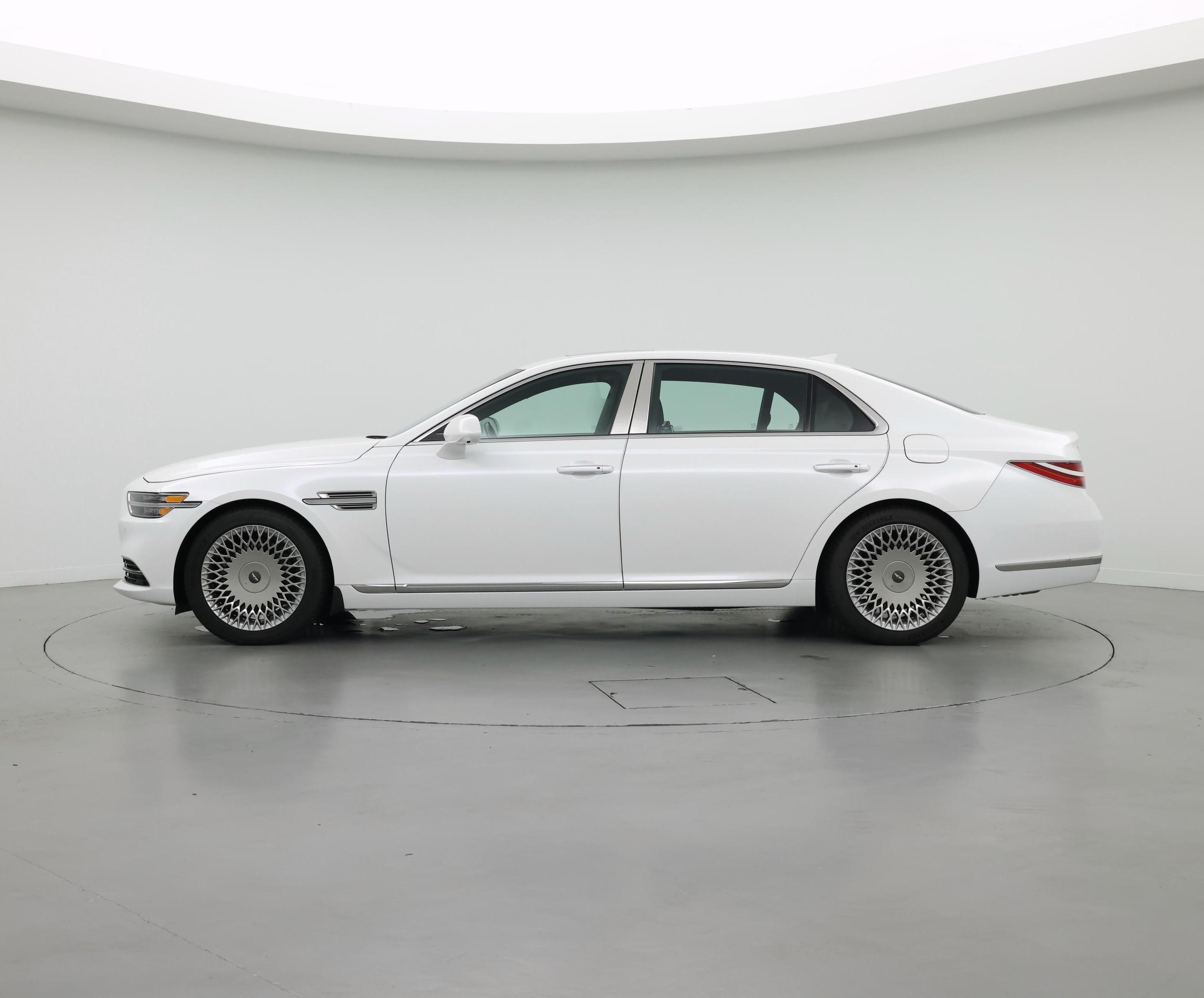 Thumbnail: 2020 Genesis G90 - 3