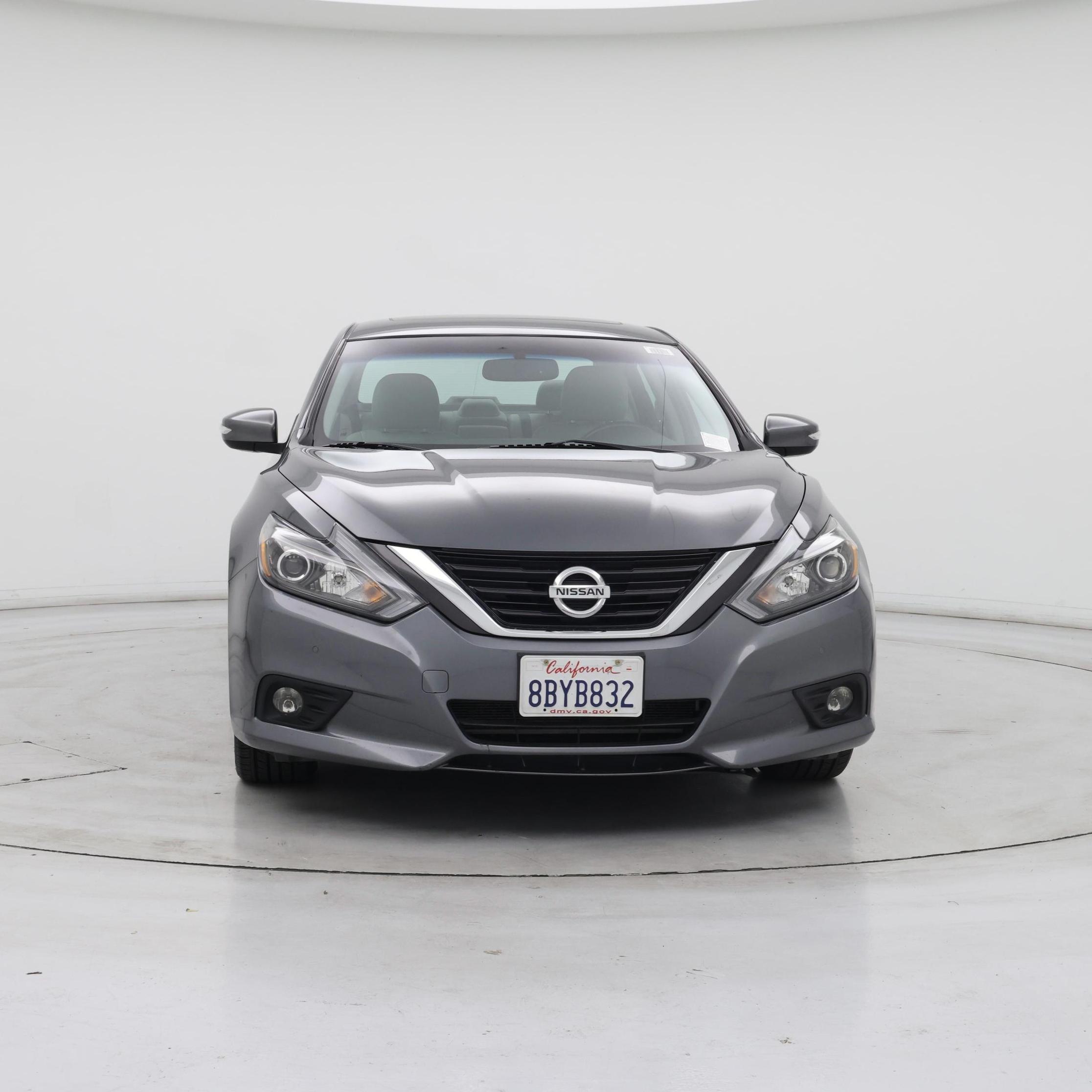 Thumbnail: 2016 Nissan Altima - 5