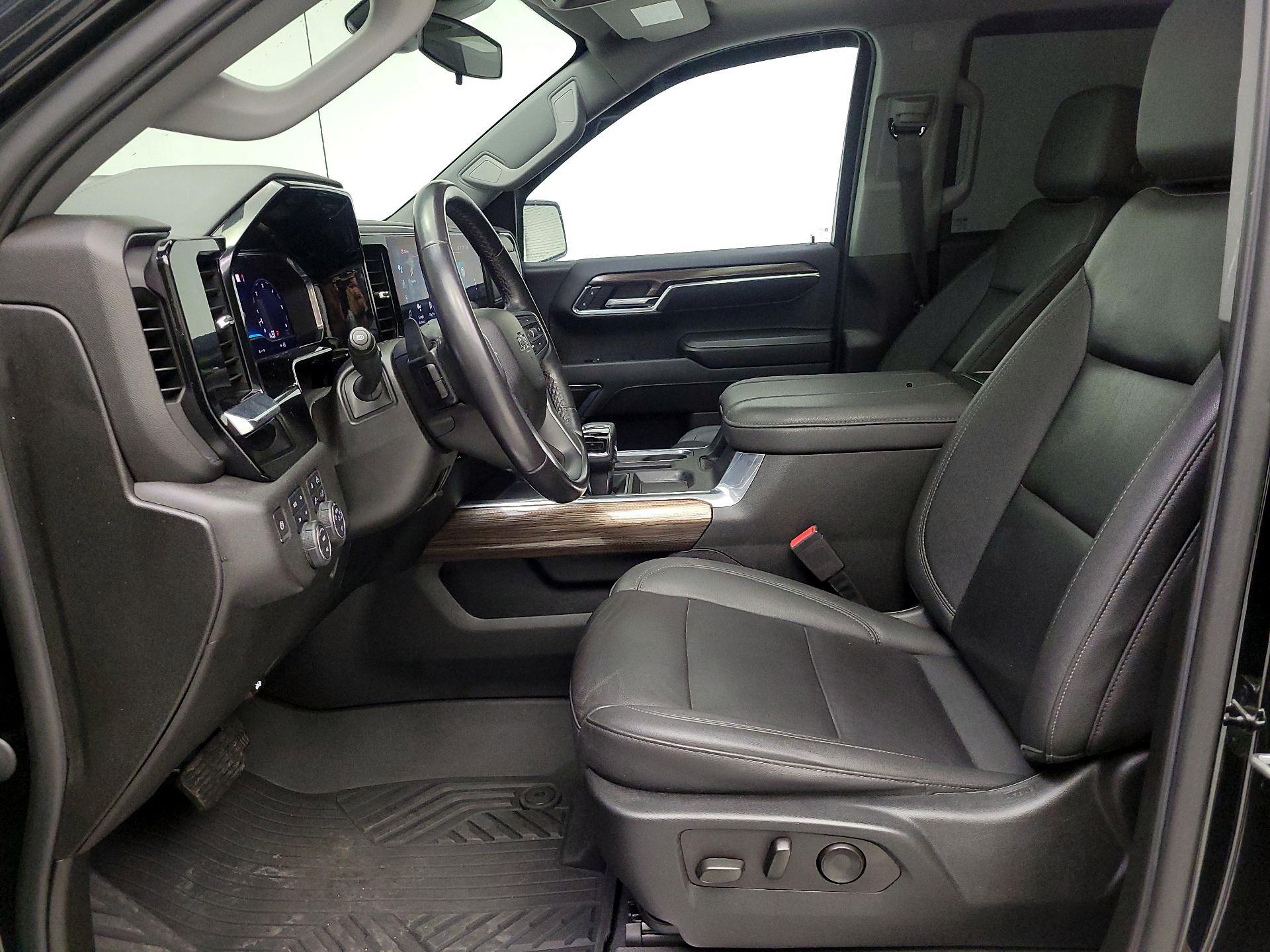 Thumbnail: 2023 Chevrolet Silverado 1500 - 11