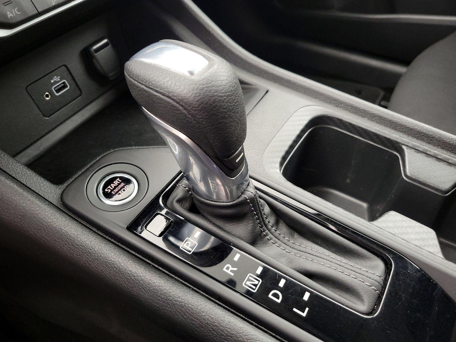 2021 Nissan Sentra S - Photo 18