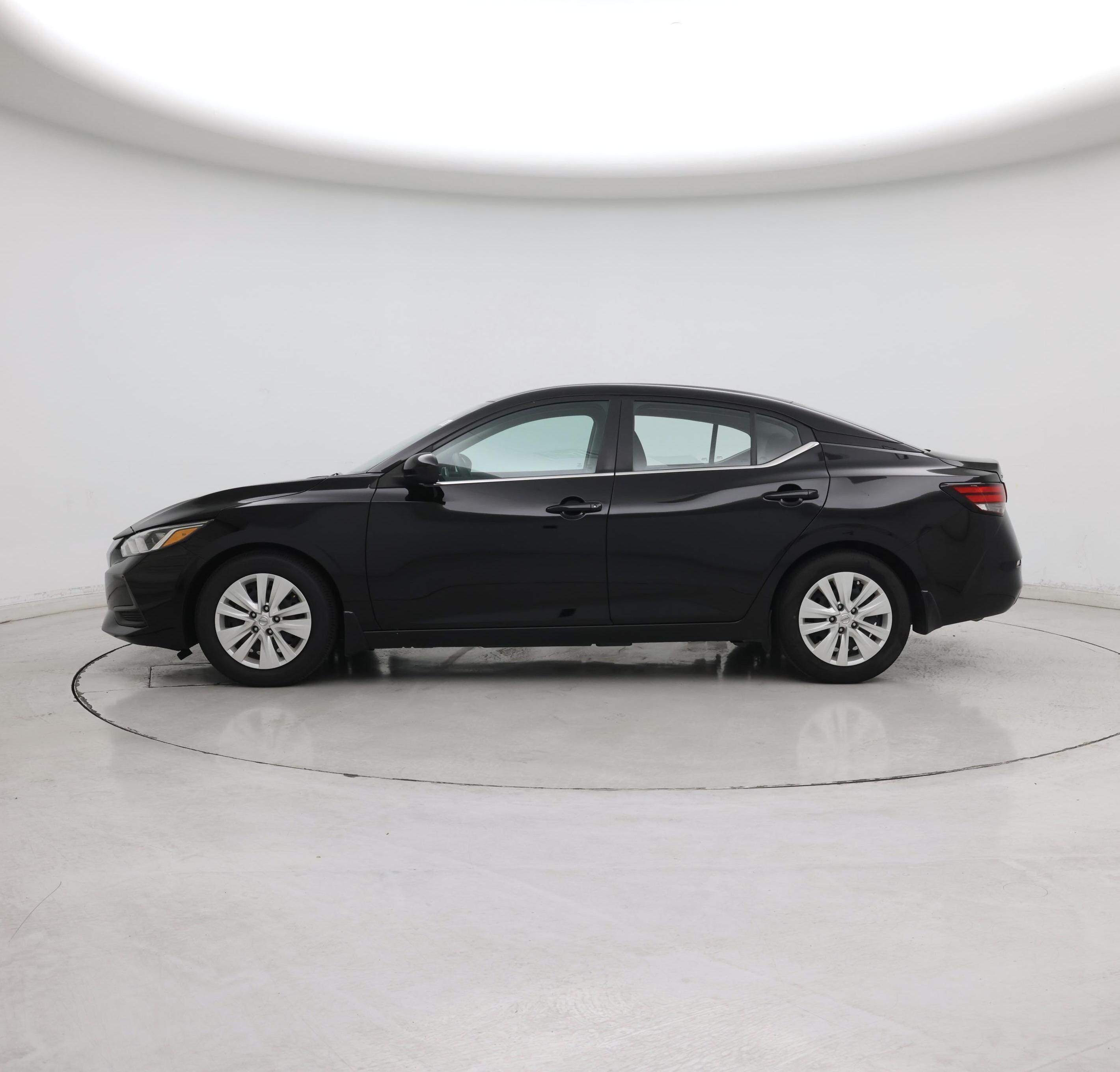 Thumbnail: 2021 Nissan Sentra - 3