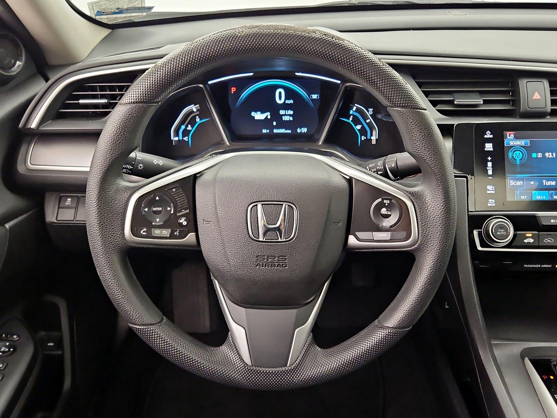 Thumbnail: 2017 Honda Civic - 10