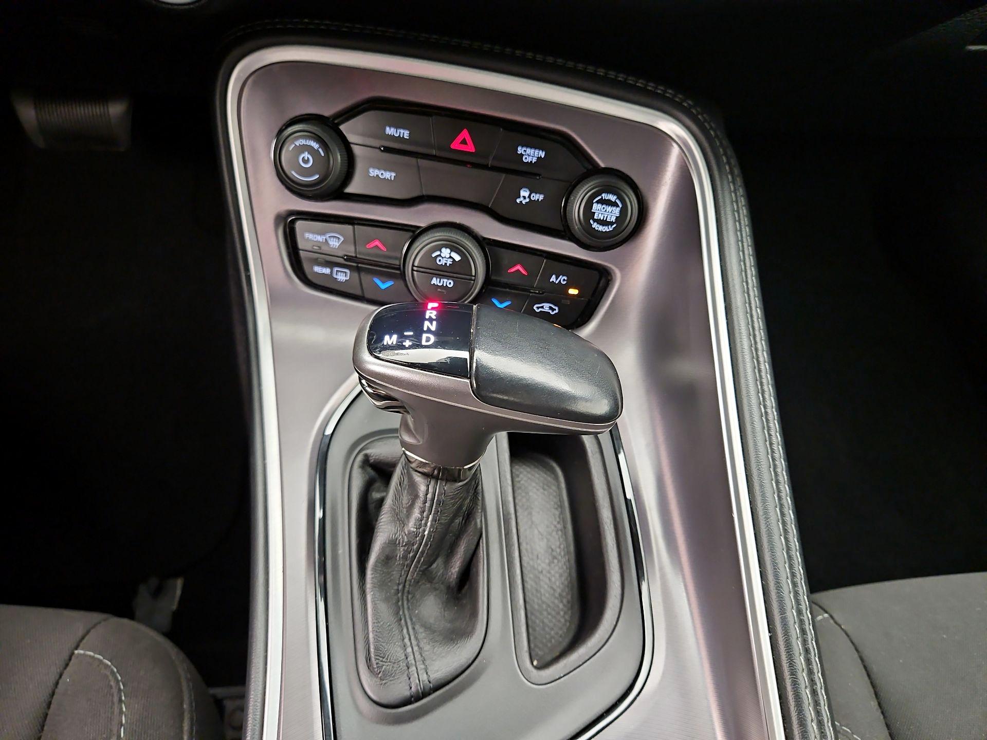 Thumbnail: 2021 Dodge Challenger - 17