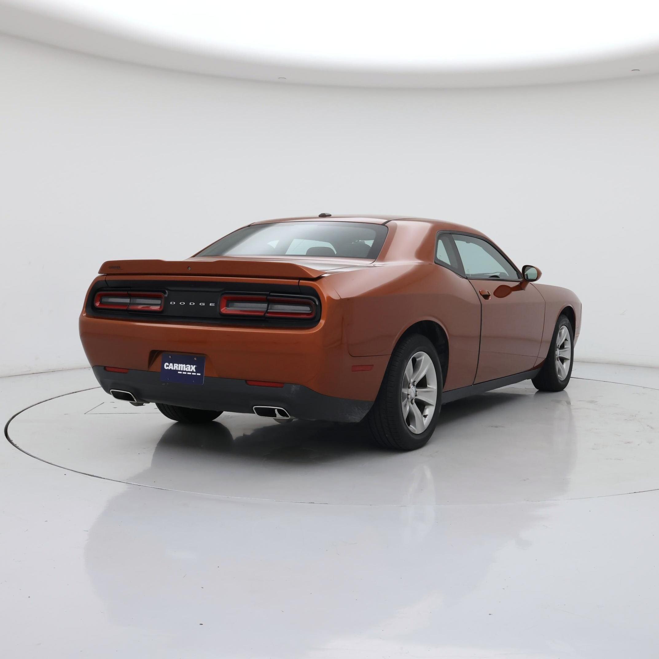 Thumbnail: 2021 Dodge Challenger - 8