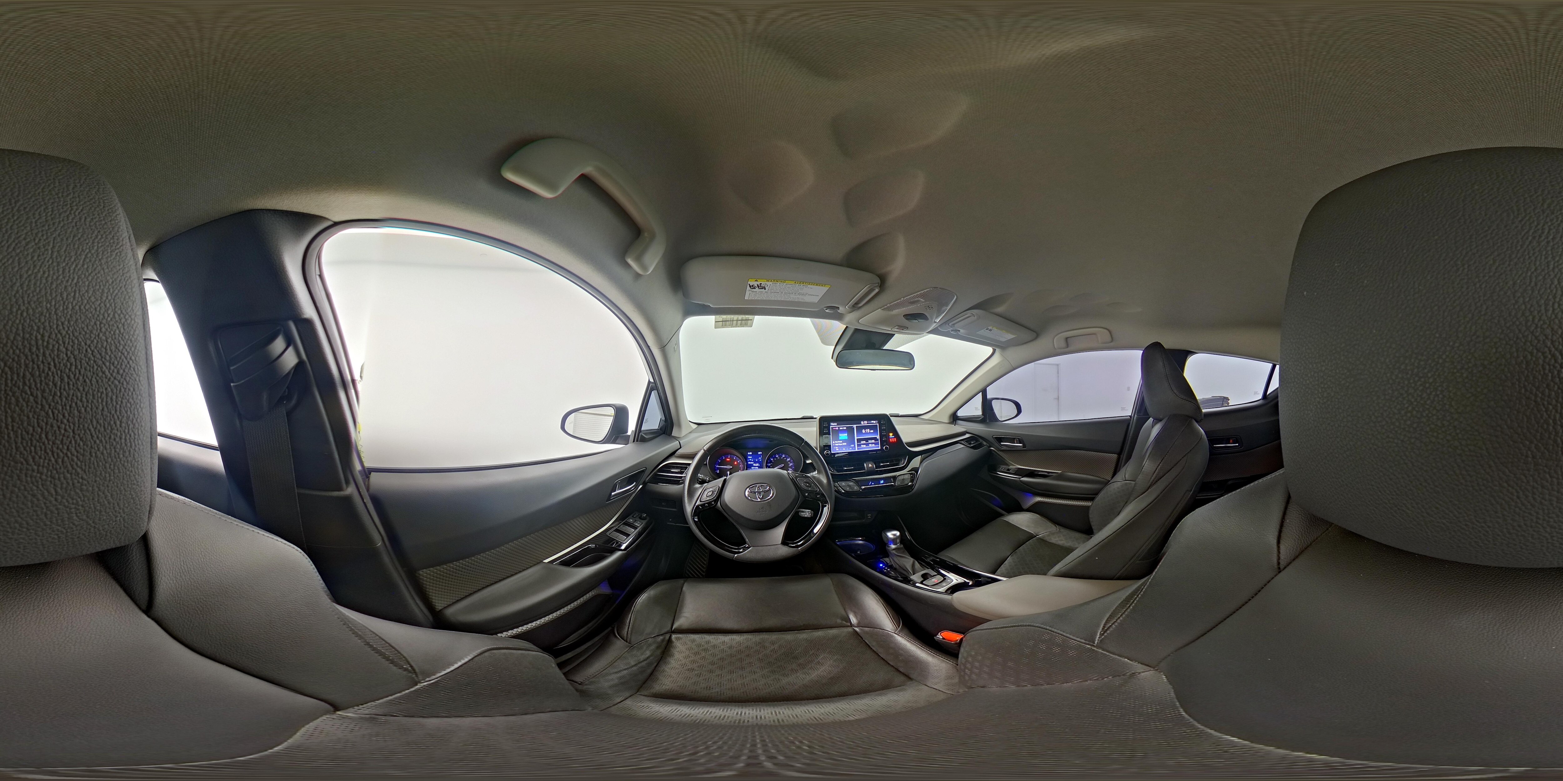 2021 Toyota C-HR Limited - Photo 26