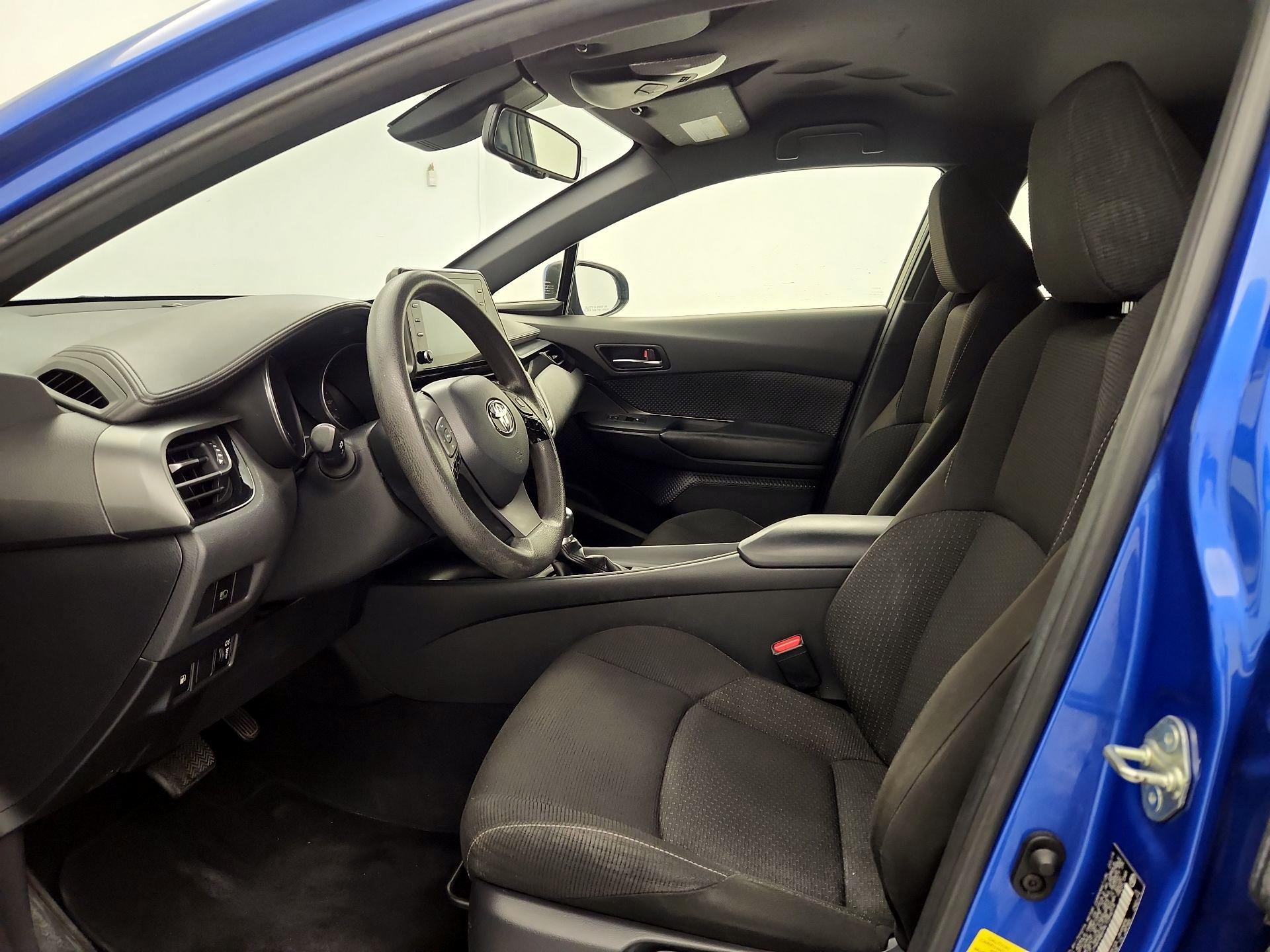 Thumbnail: 2019 Toyota C-HR - 11