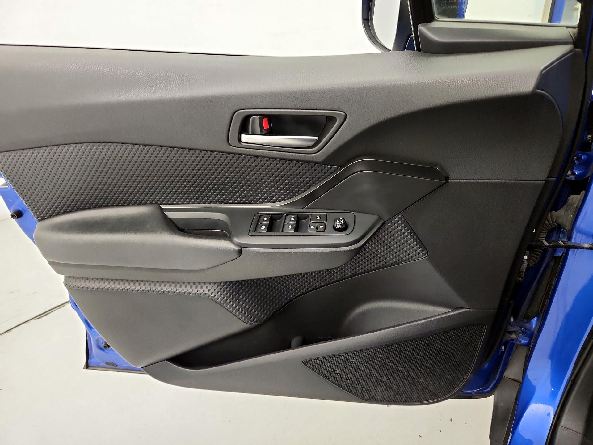 Thumbnail: 2019 Toyota C-HR - 12